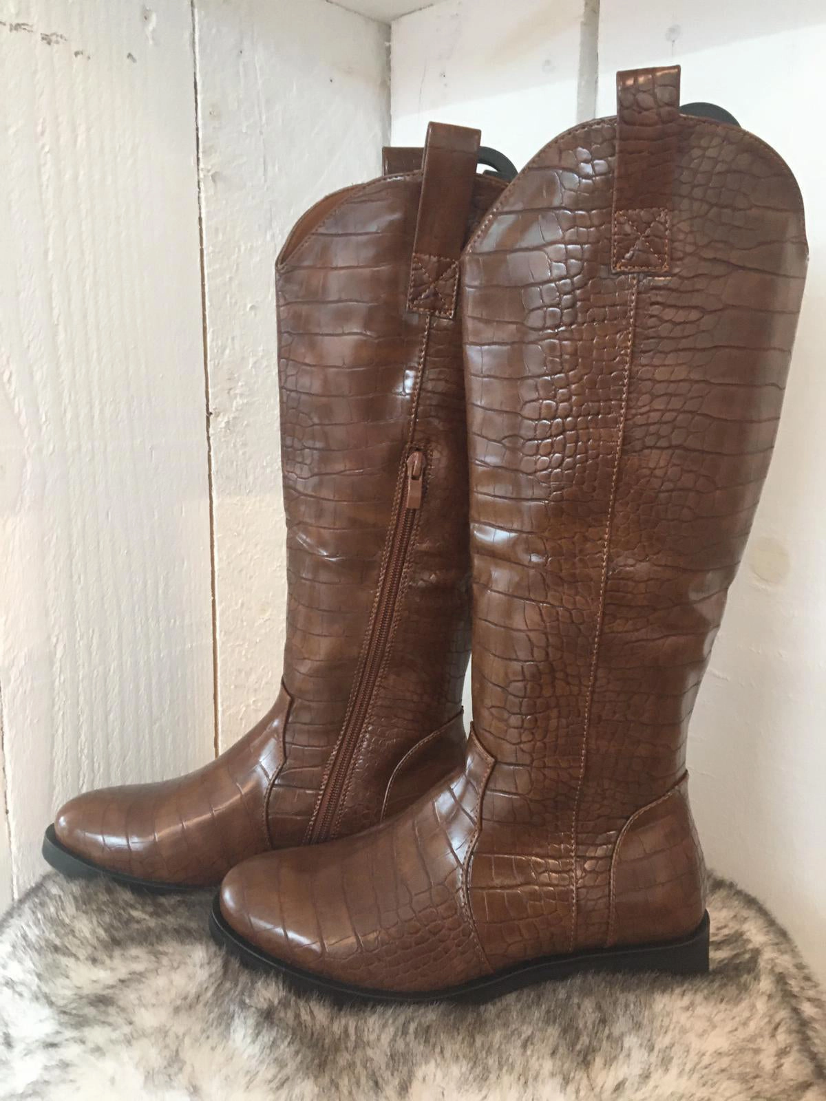 Damen Stiefel braun Schlangenoptik Gr. 37 bis 39 Schwarze Elegante Stiefel → Stiefel