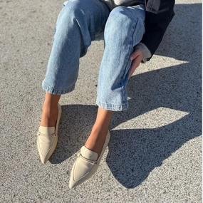 BE YOU - BEIGE Hudson Loafers