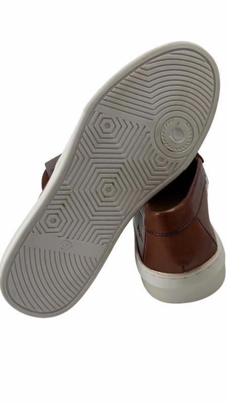 Wearing High Heels 24/7 Bugatti Damen Slipper 431-A7G60-400-6300  Cognac