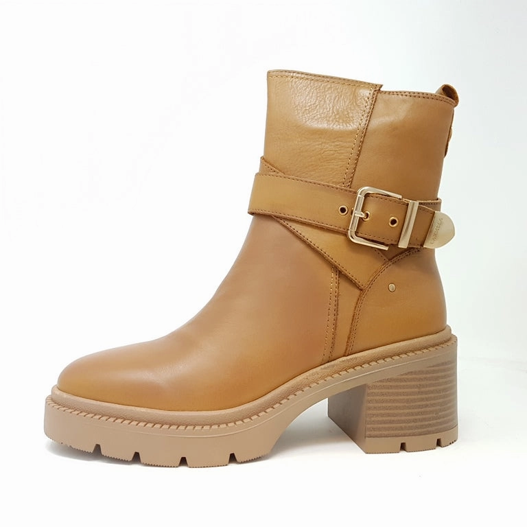 With Elastic Stiefelette Carmela