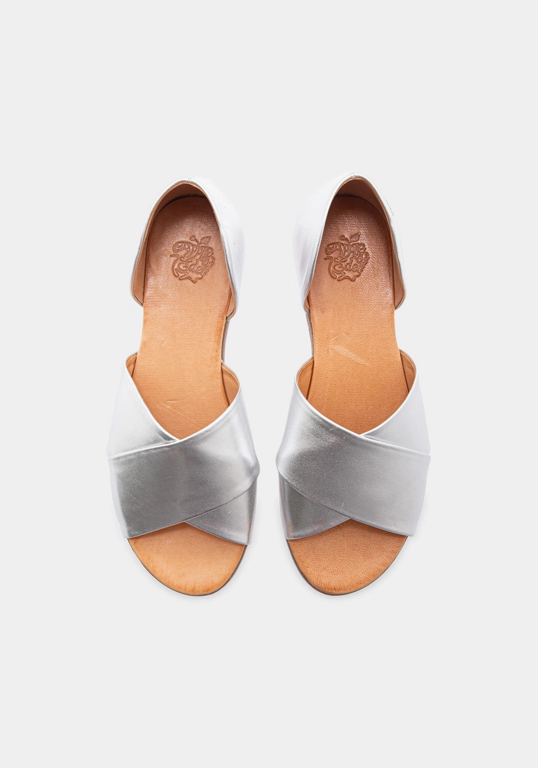 Chiusi 19 plata FS21 Sandalen Mit Holzsohle Flach