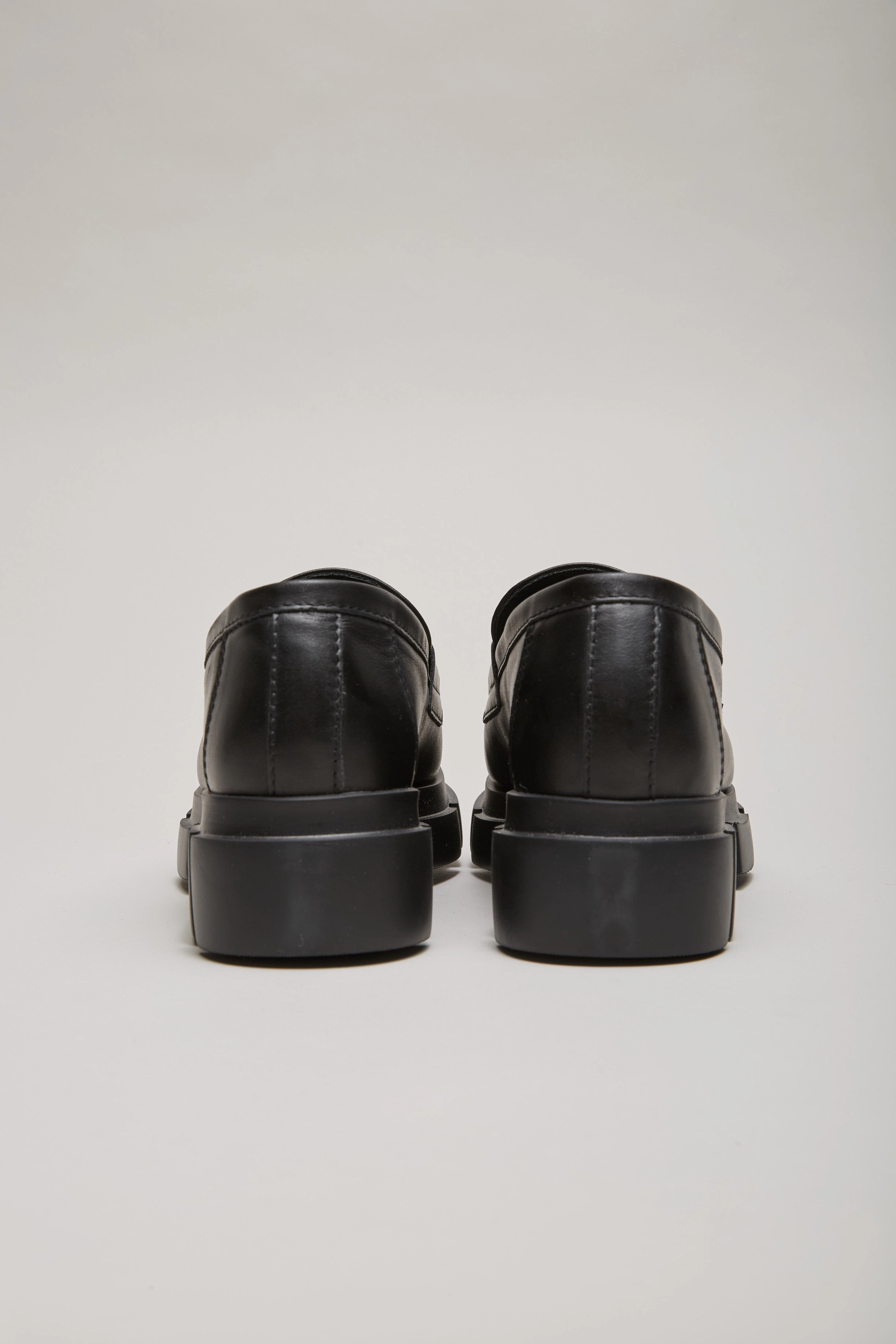 COMO Loafer black Brown Loafers Outfit