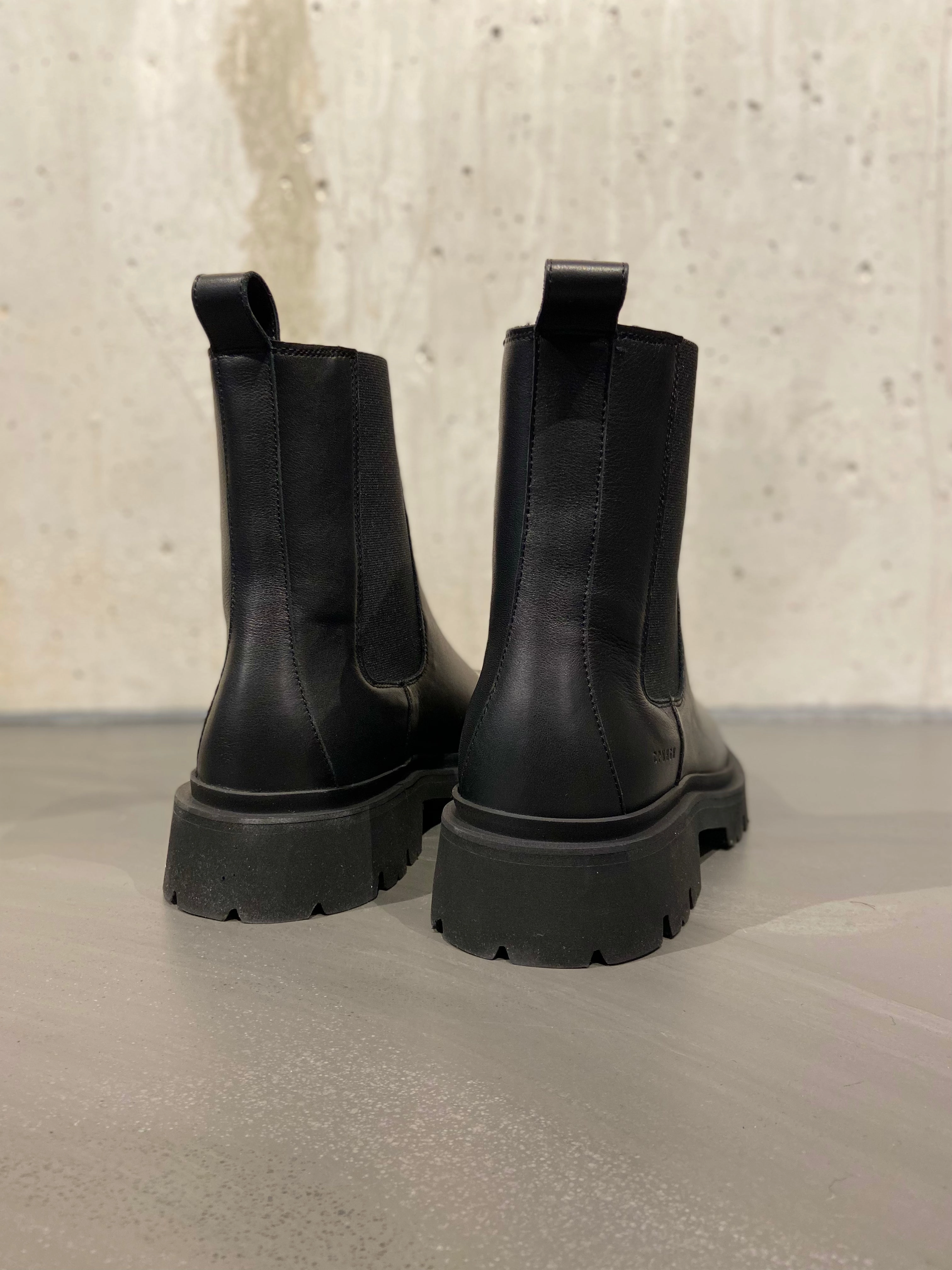 Ash Chelsea Boots COPENHAGEN CHELSEA BOOT BLACK