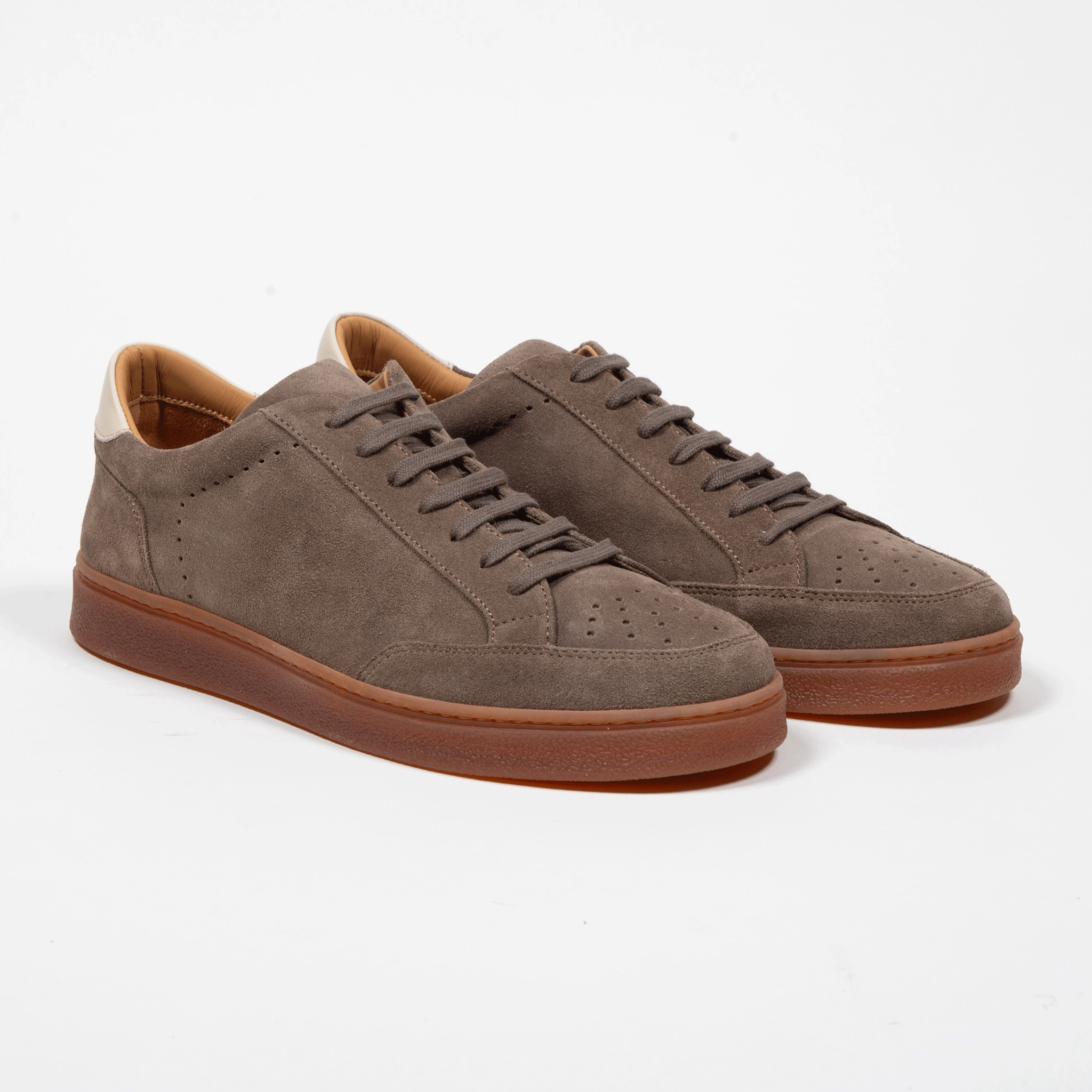 Sneaker Gr 34 Sneaker Velours Leder Valencia Almond