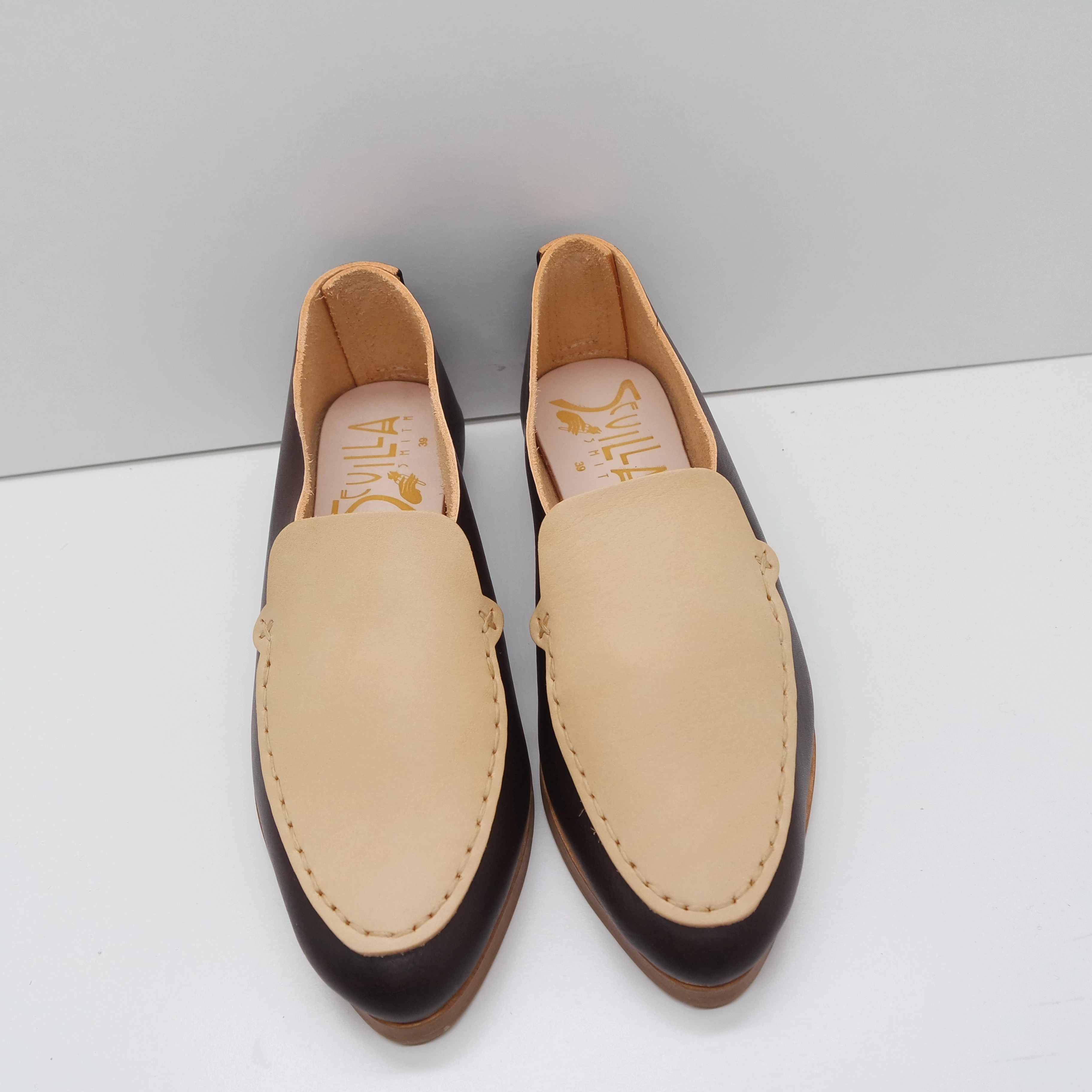 THE PENNY. BB TAMARIND. BUTTER LAKE. NO MASK. UNDYED THREAD. 2CM Heel Grip Loafers