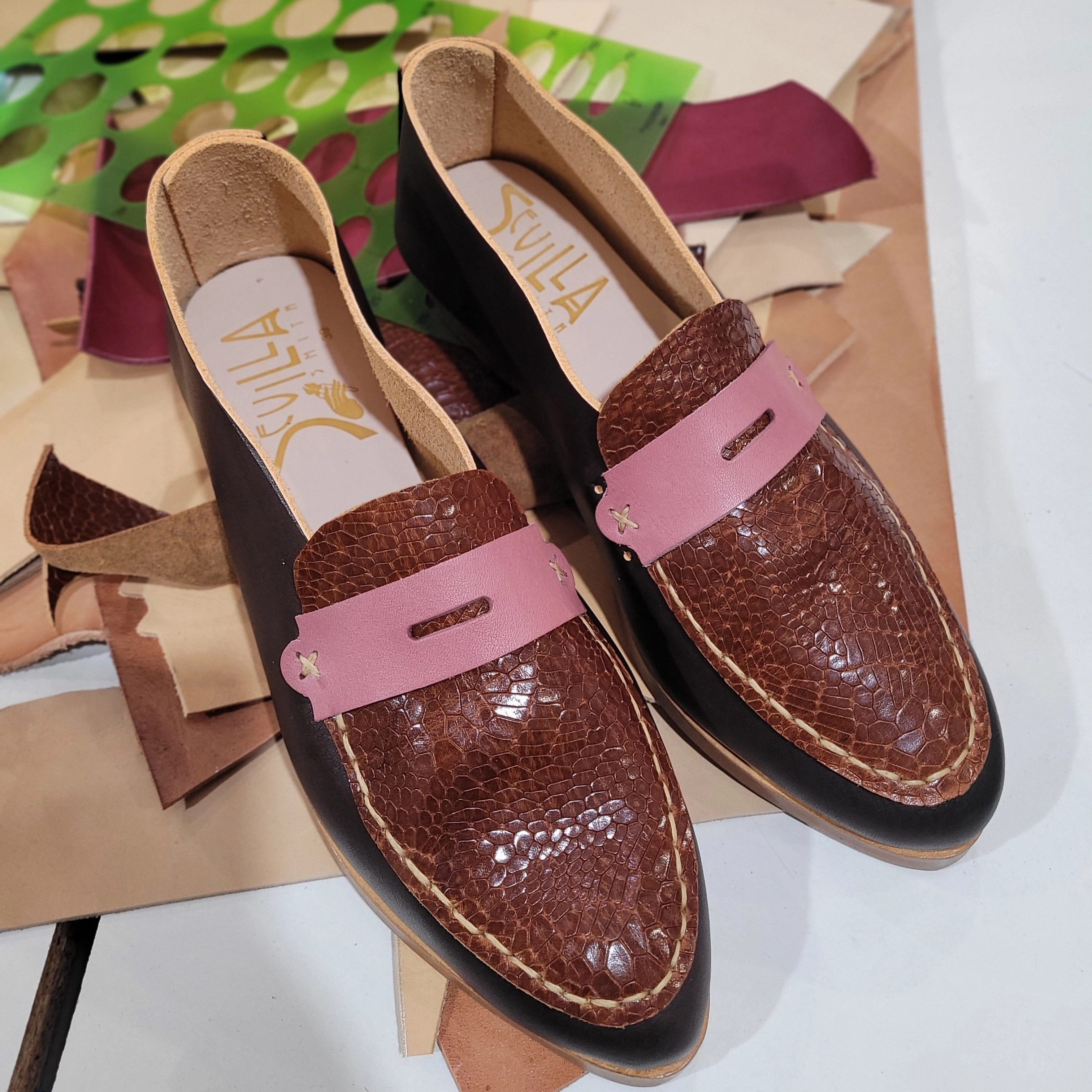 THE PENNY. BB TAMARIND. BUTTER LAKE. NO MASK. UNDYED THREAD. 2CM Easy Weejuns Larson Penny Loafers