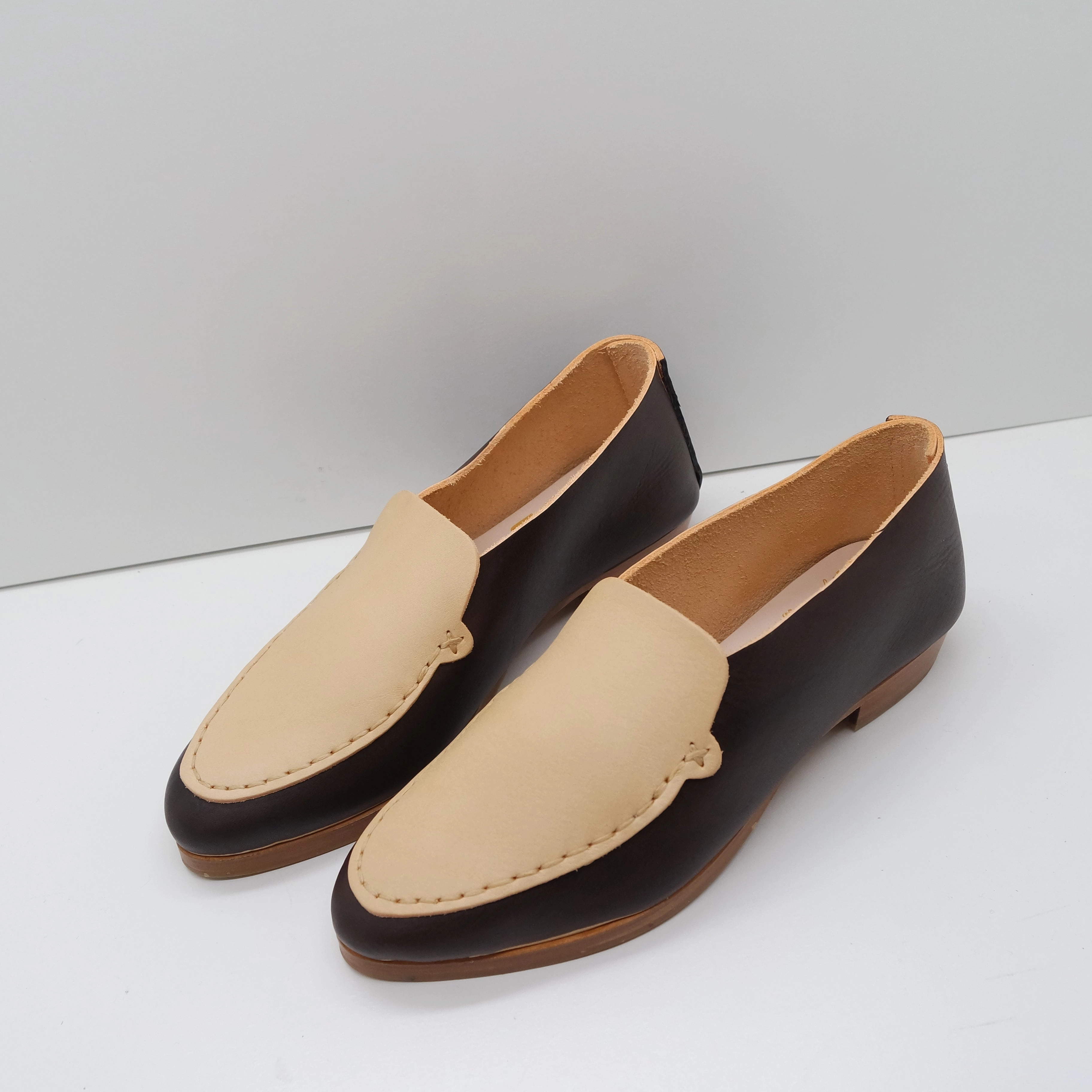THE PENNY. BB TAMARIND. BUTTER LAKE. NO MASK. UNDYED THREAD. 2CM High Quality Leather Loafers