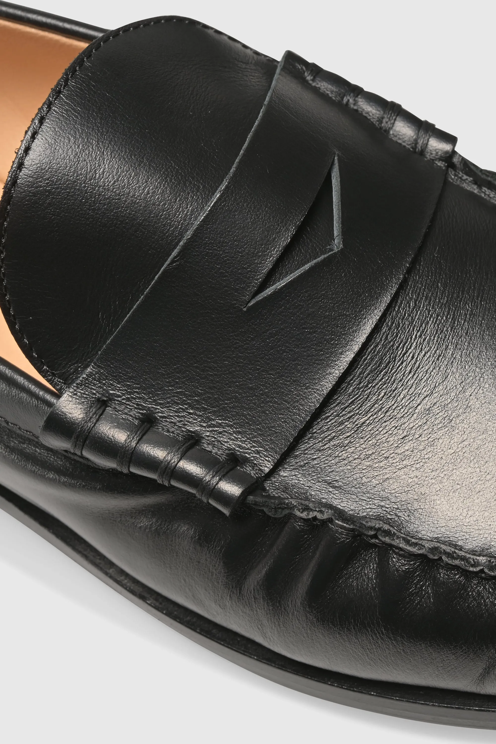 Loafer 9538 Vitello Black Loafers Studded