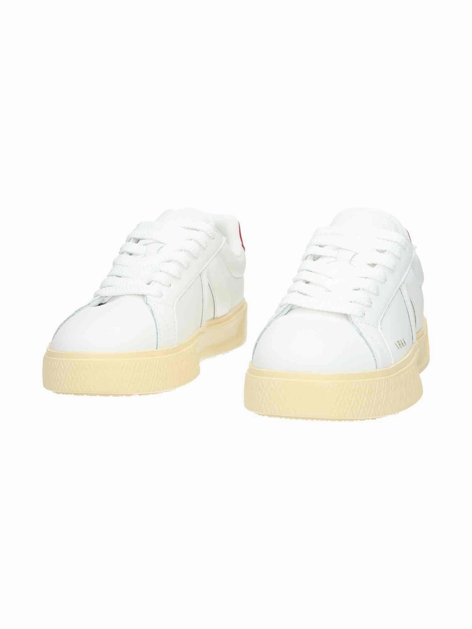 Essence White Red Vintage white red vintage W6yz Sneaker