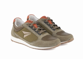 be free Sneaker - Prem Low-Cut Collegium Sneaker