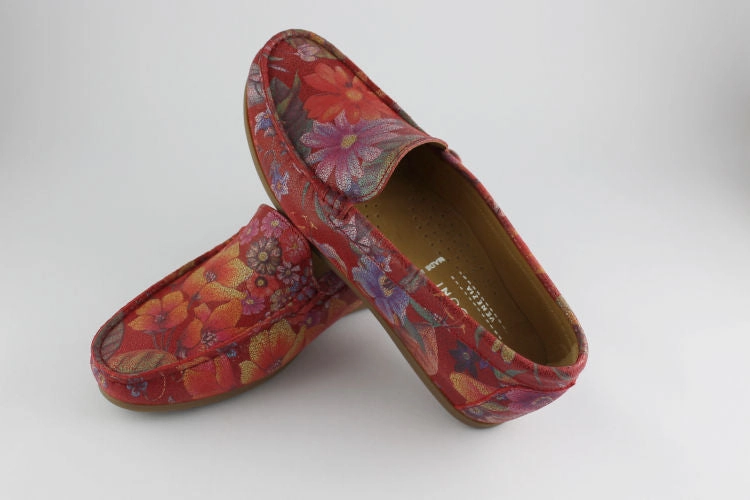 Flores Rosso Leather Loafer Clueless Loafers