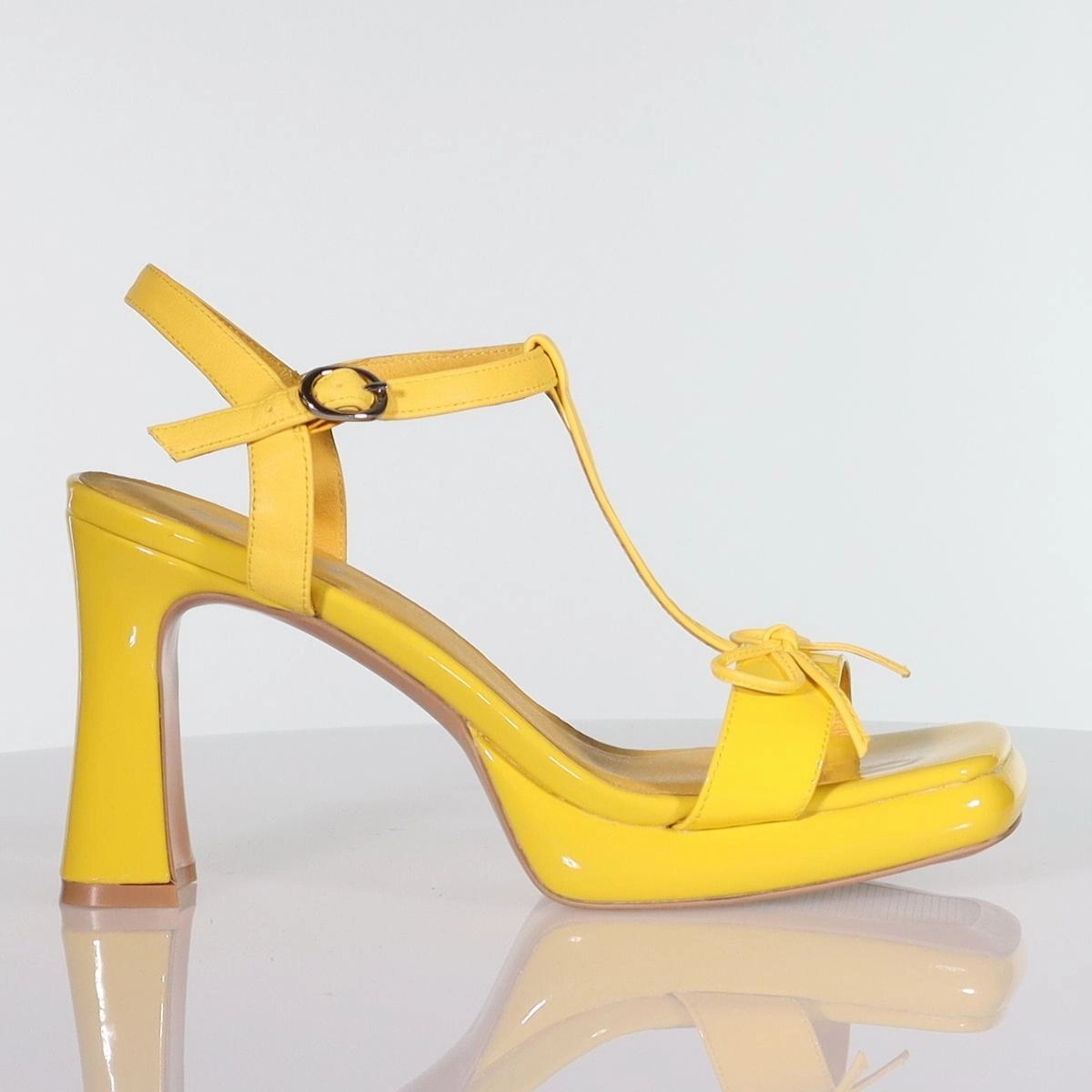 High Heels That Feel Like Sneakers Emily - Last Pairs