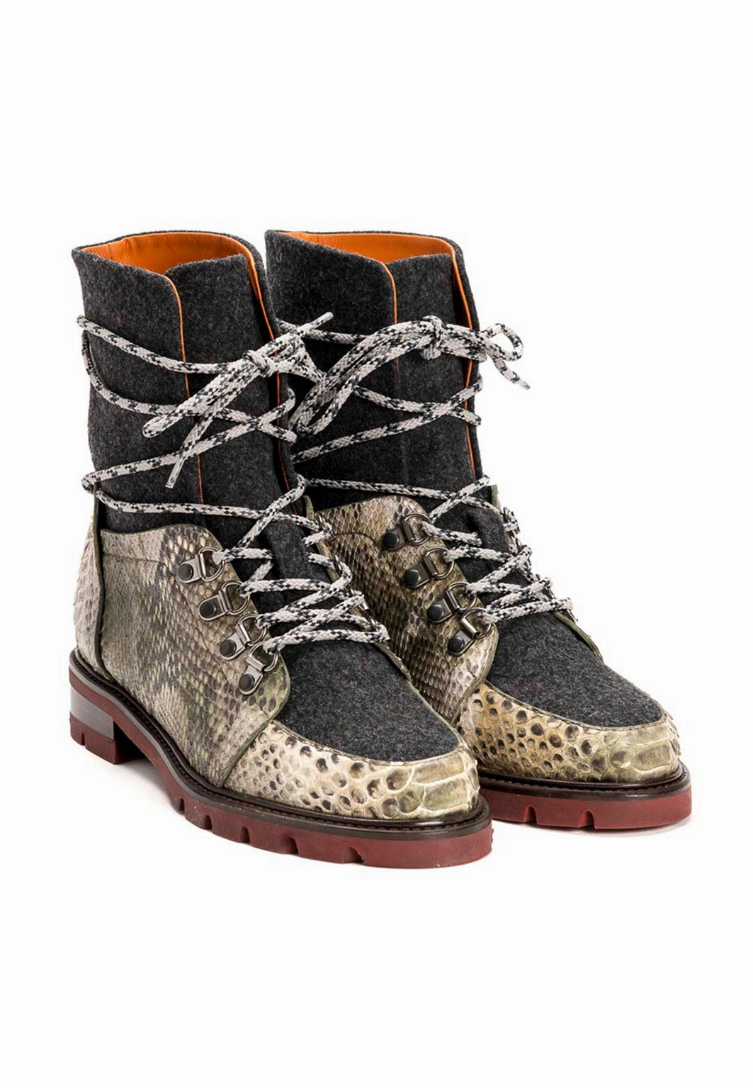 Robert Stiefel Bodenmais Geschnrte Stiefelette aus Loden in Anthrazit