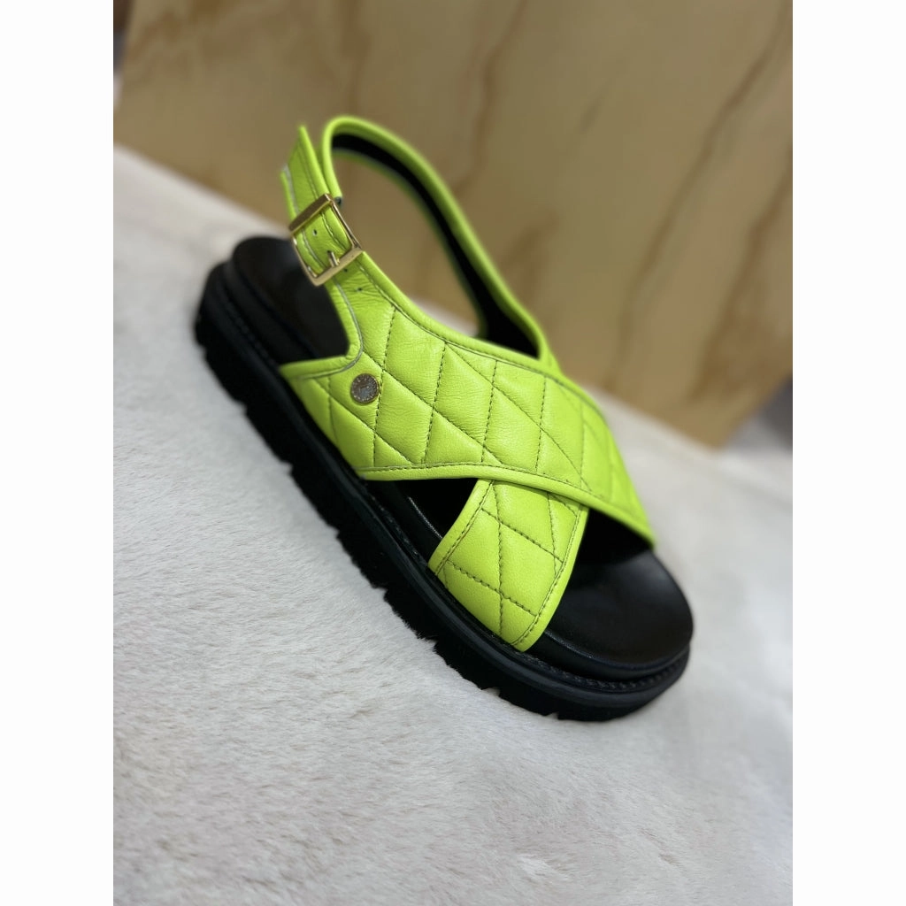 GOING WILD NEON - NEON GREEN Sandalen Imprägnieren