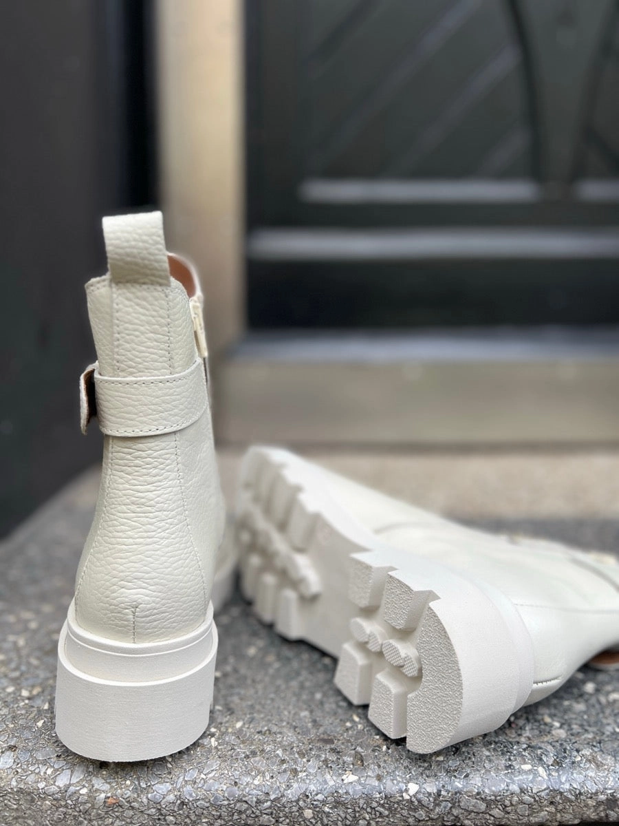 Givenchy Stiefel Dupe Boots Alaskano  by DWRS