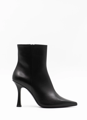 Skinny Jeans And High Heels High Heeled Ankle Boots with Curved Heels