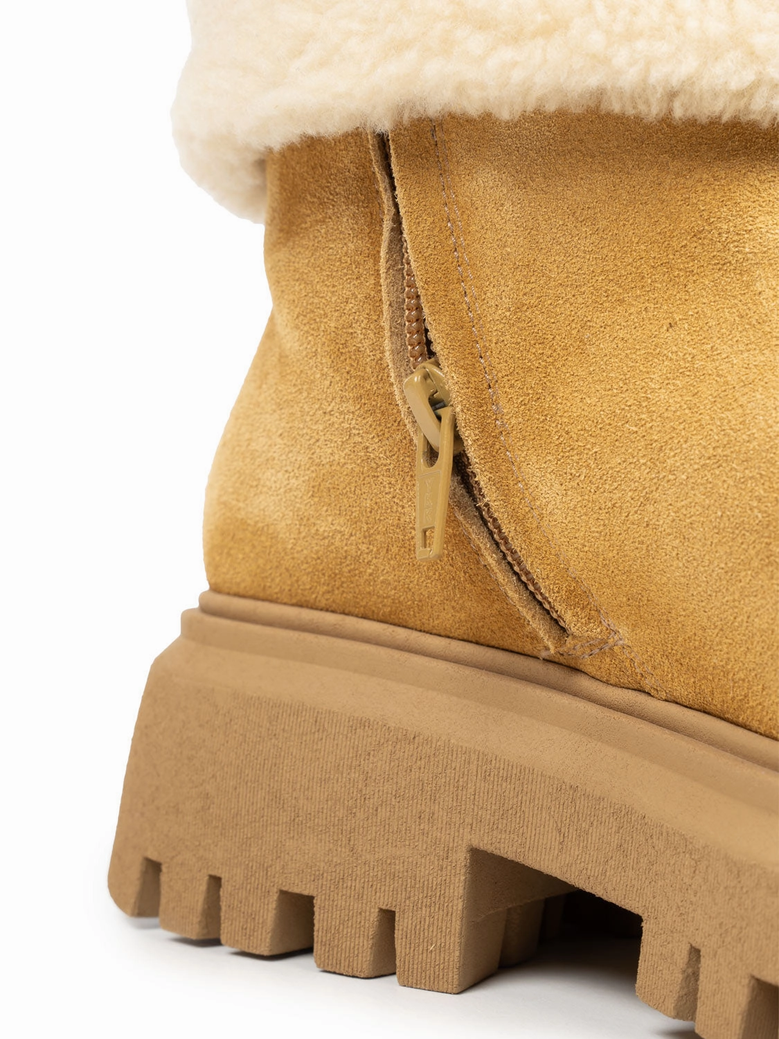 Petit Aurea Mid Stiefel aus Wildleder - Camel-Beige Bekina Winterstiefel