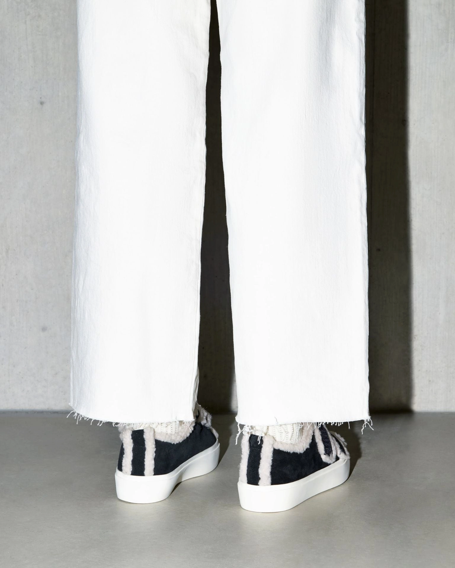 INUIKII Shearling Low Velcro Sort Sneaker Slip On Sneaker Flex Runner 3