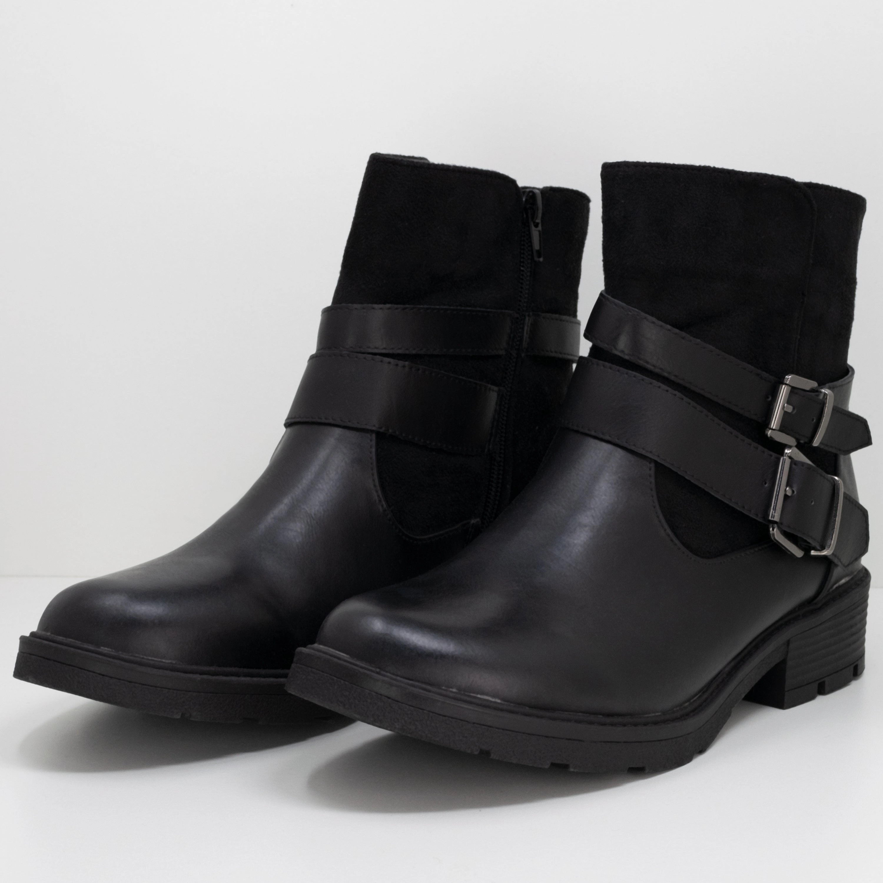 Laia PU / MF in schwarz - Damen Stiefelette Chelsea Boot With Sneaker Sole