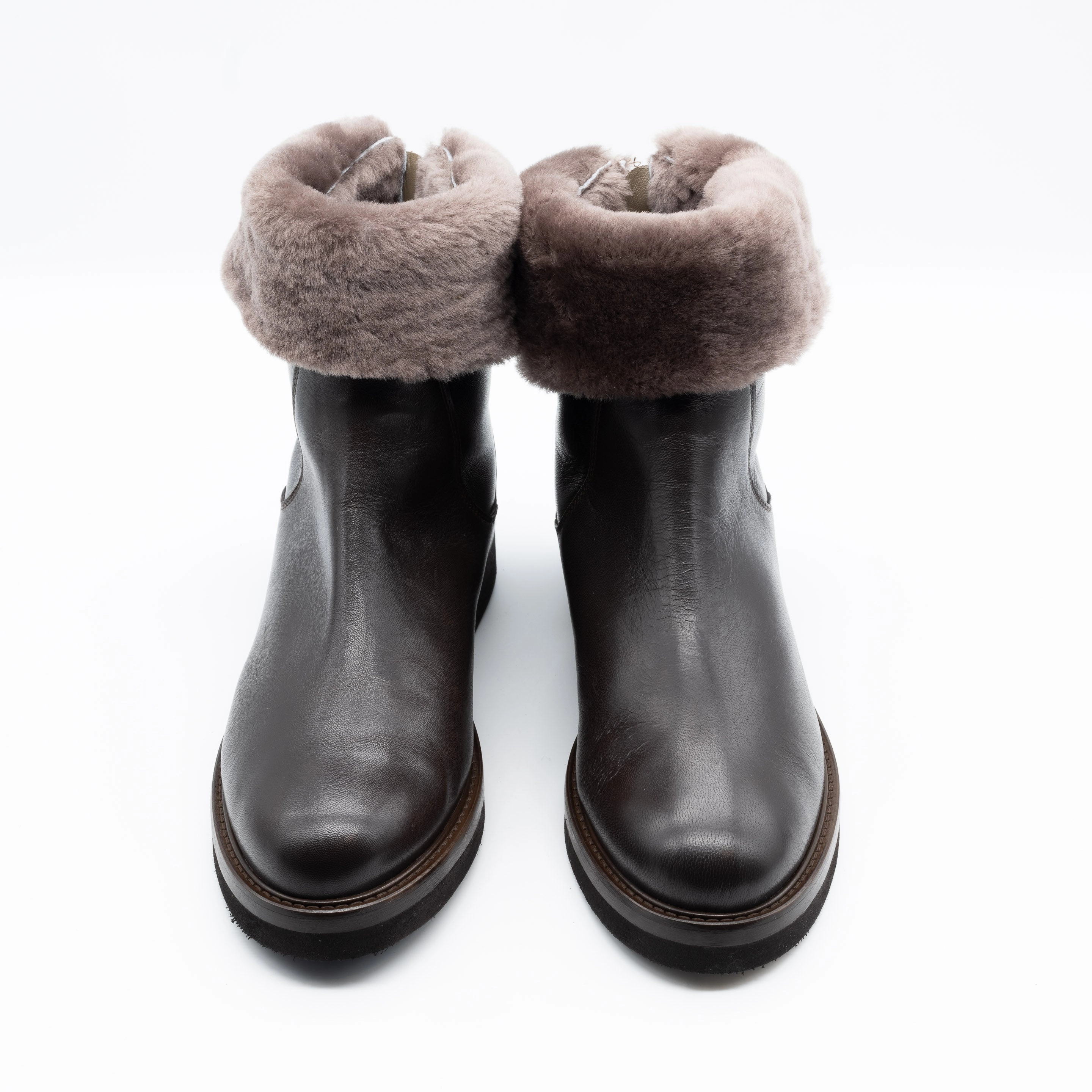 Chelsea Boots Buying Guide Lammfellboots braun