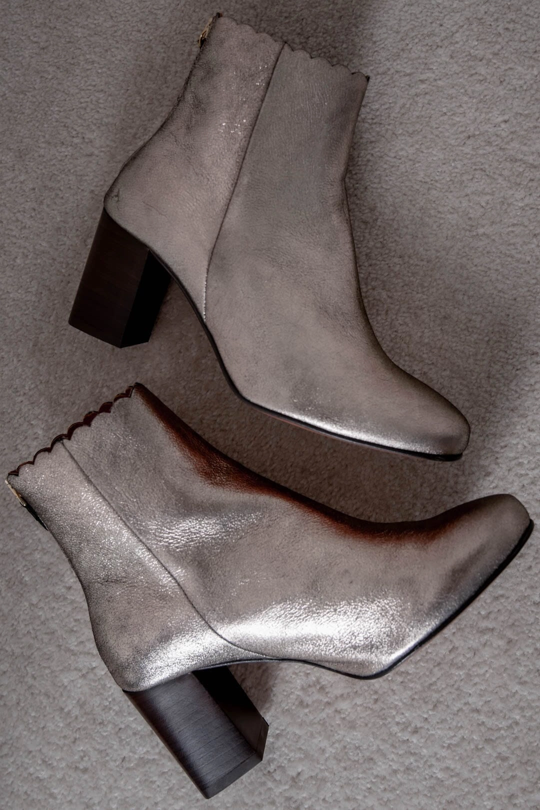 Flat Heeled Ankle Boots Braut Stiefelette aus Metallic-Leder - Giselle Gold