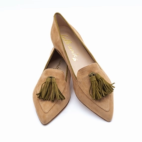 Legno Olive A Pair Of Loafers