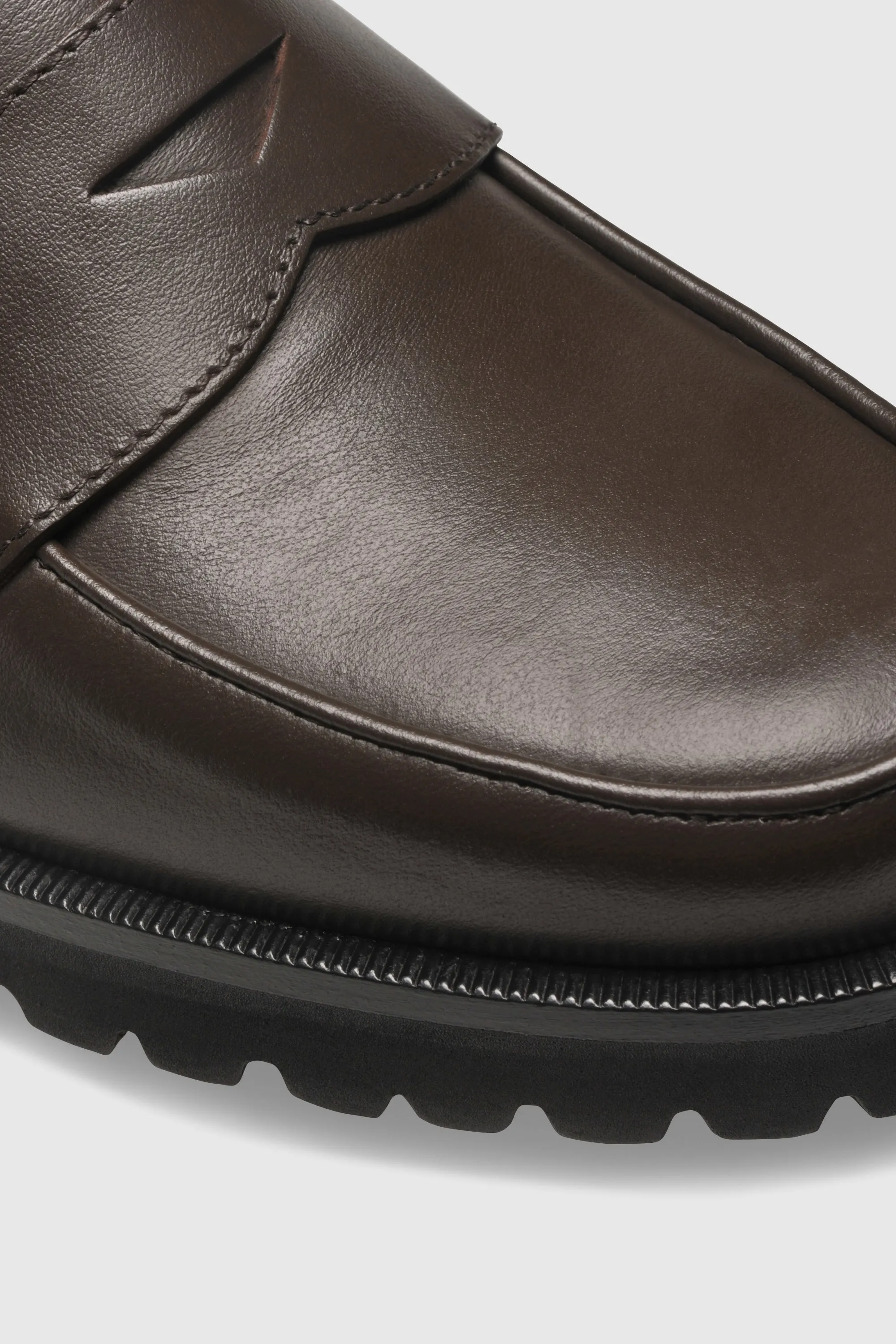 Guide To Loafers Loafer 1336 Vitello Chocolate