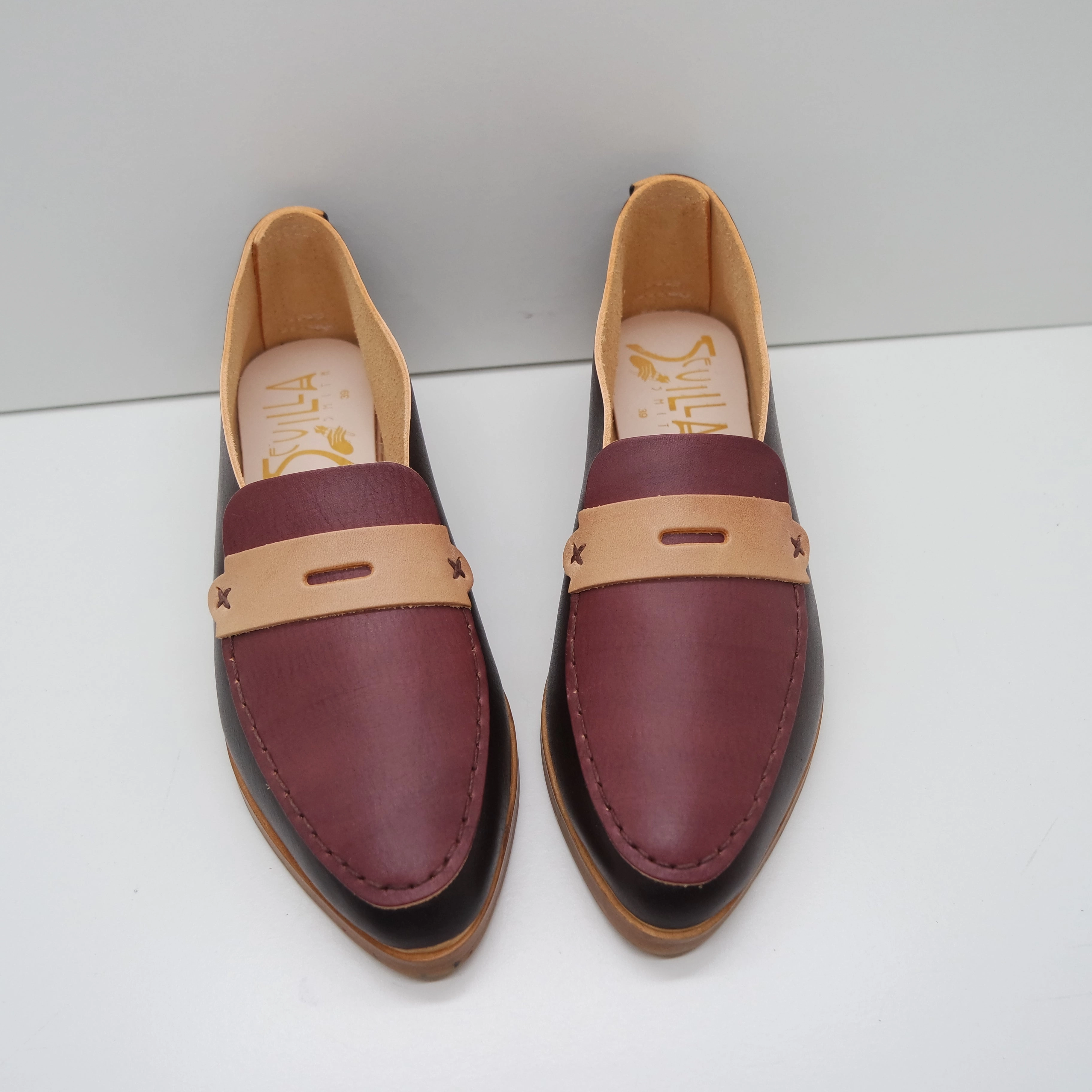 THE PENNY. BB TAMARIND. CLARET LAKE. BUTTER MASK. BROWN THREAD. 2CM Luigi Loafers