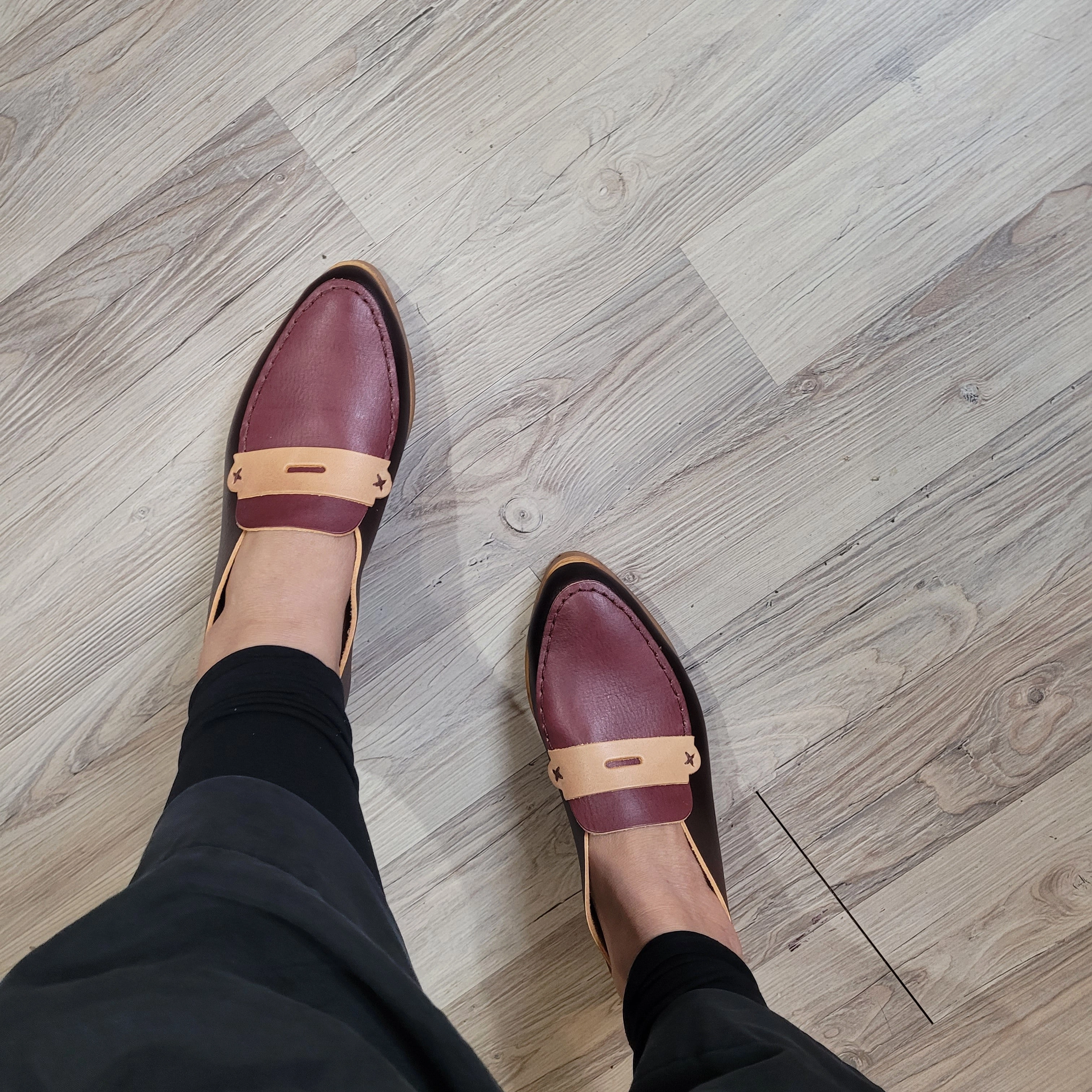 THE PENNY. BB TAMARIND. CLARET LAKE. BUTTER MASK. BROWN THREAD. 2CM Spherica Loafers