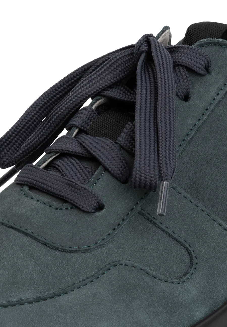 stilsicherer Sneaker Nubukleder Classic Nylon Sneaker