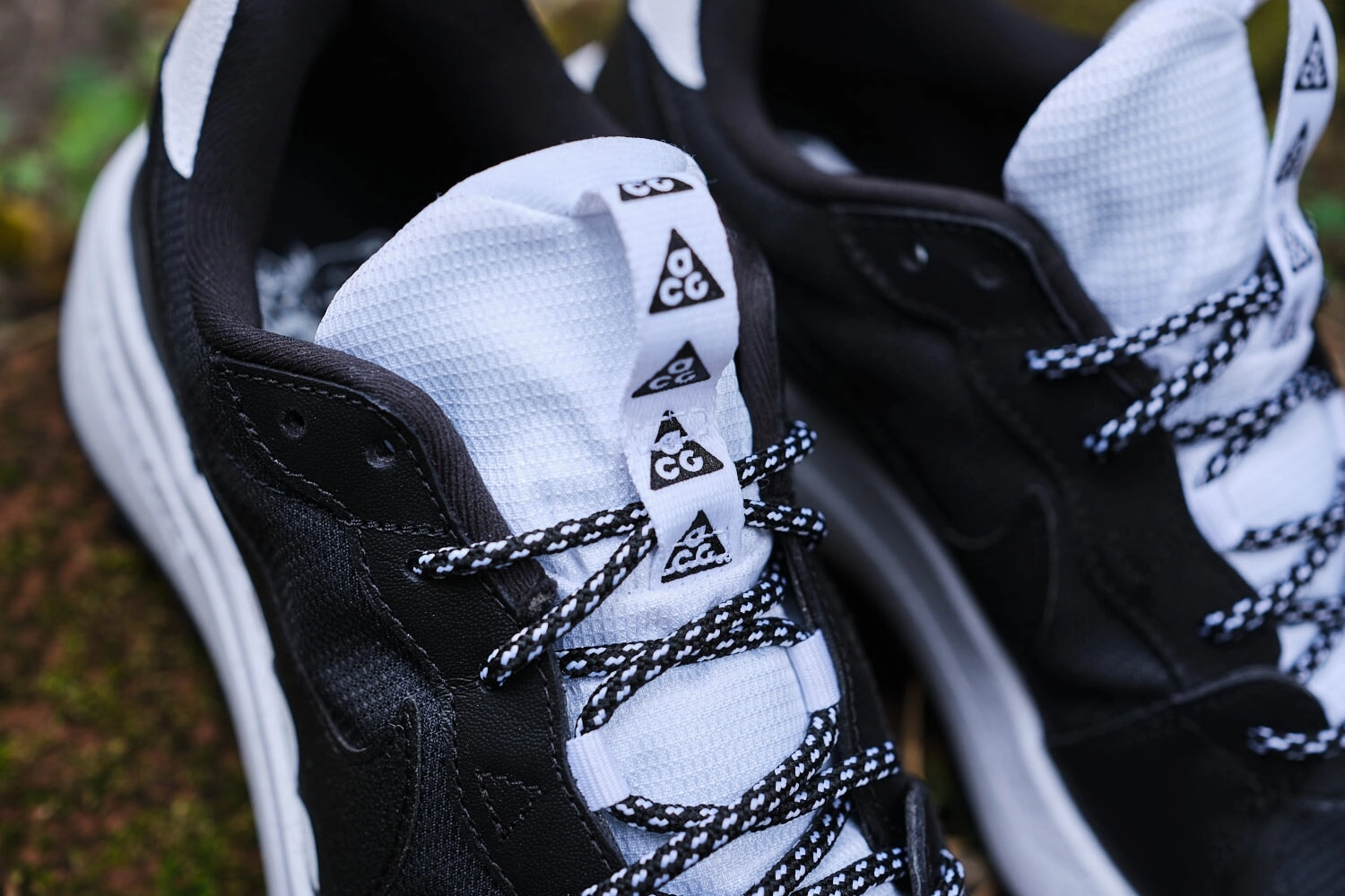 Nike ACG Lowcate Herren Schuhe Sneaker Internationalist