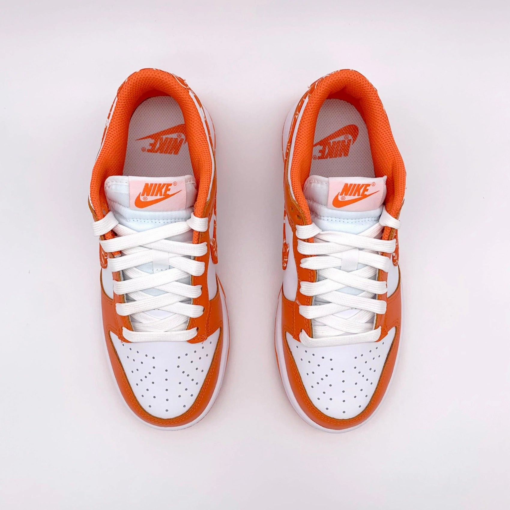 Nike Dunk Low Essential Paisley Pack Orange Gant Julien Sneaker