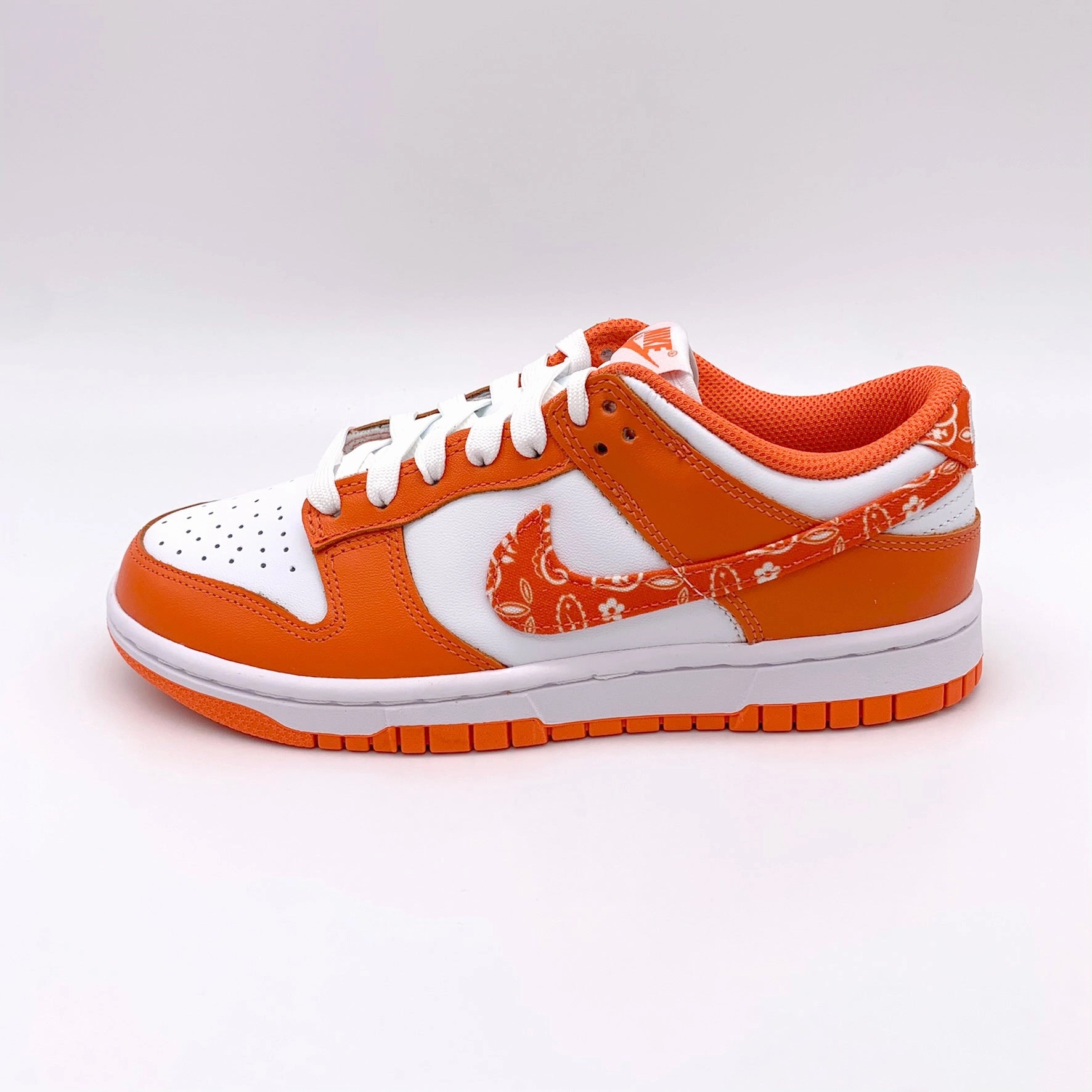 Nike Dunk Low Essential Paisley Pack Orange White Sneaker Platform Shoes