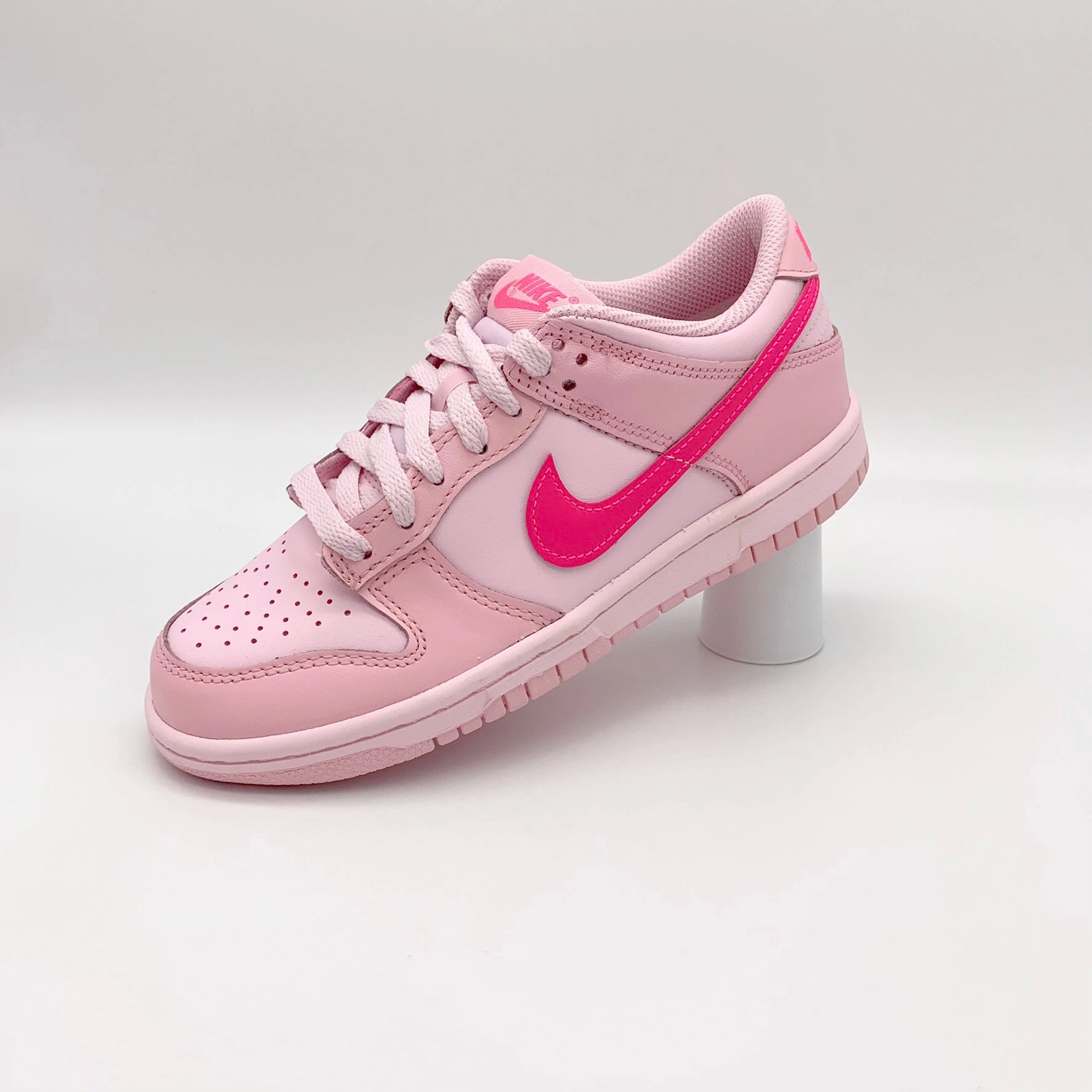 Nike Dunk Low Triple Pink (GS) Meindl Sneaker Damen → Sneaker