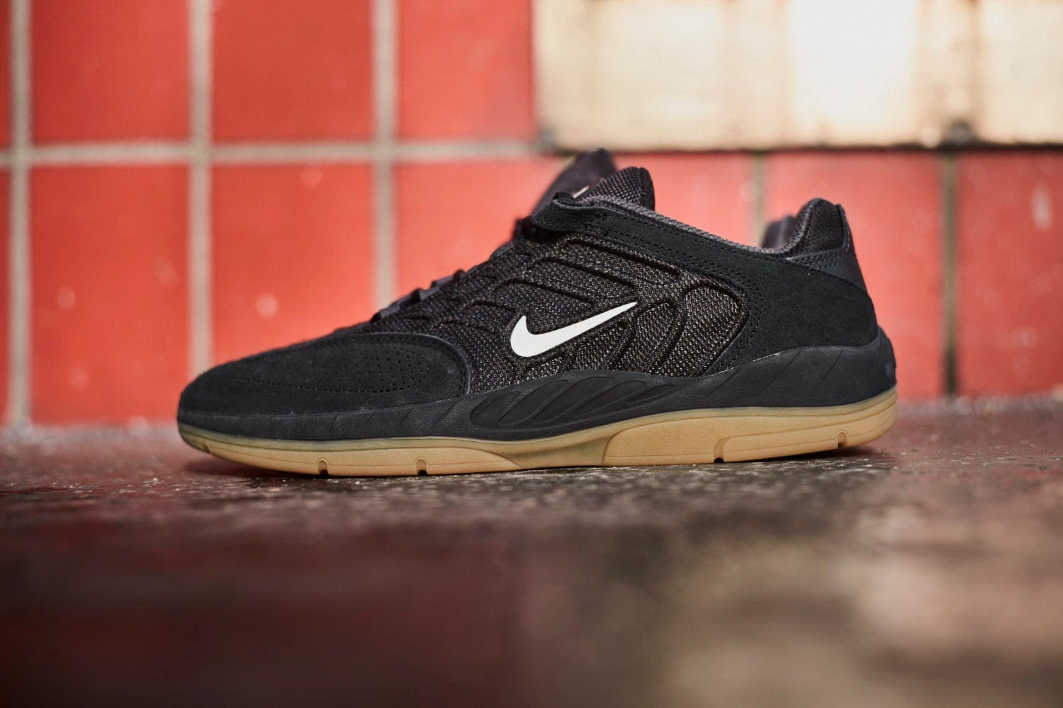 Philip Model Sneaker Nike SB Vertebrae Skate Schuhe Herren