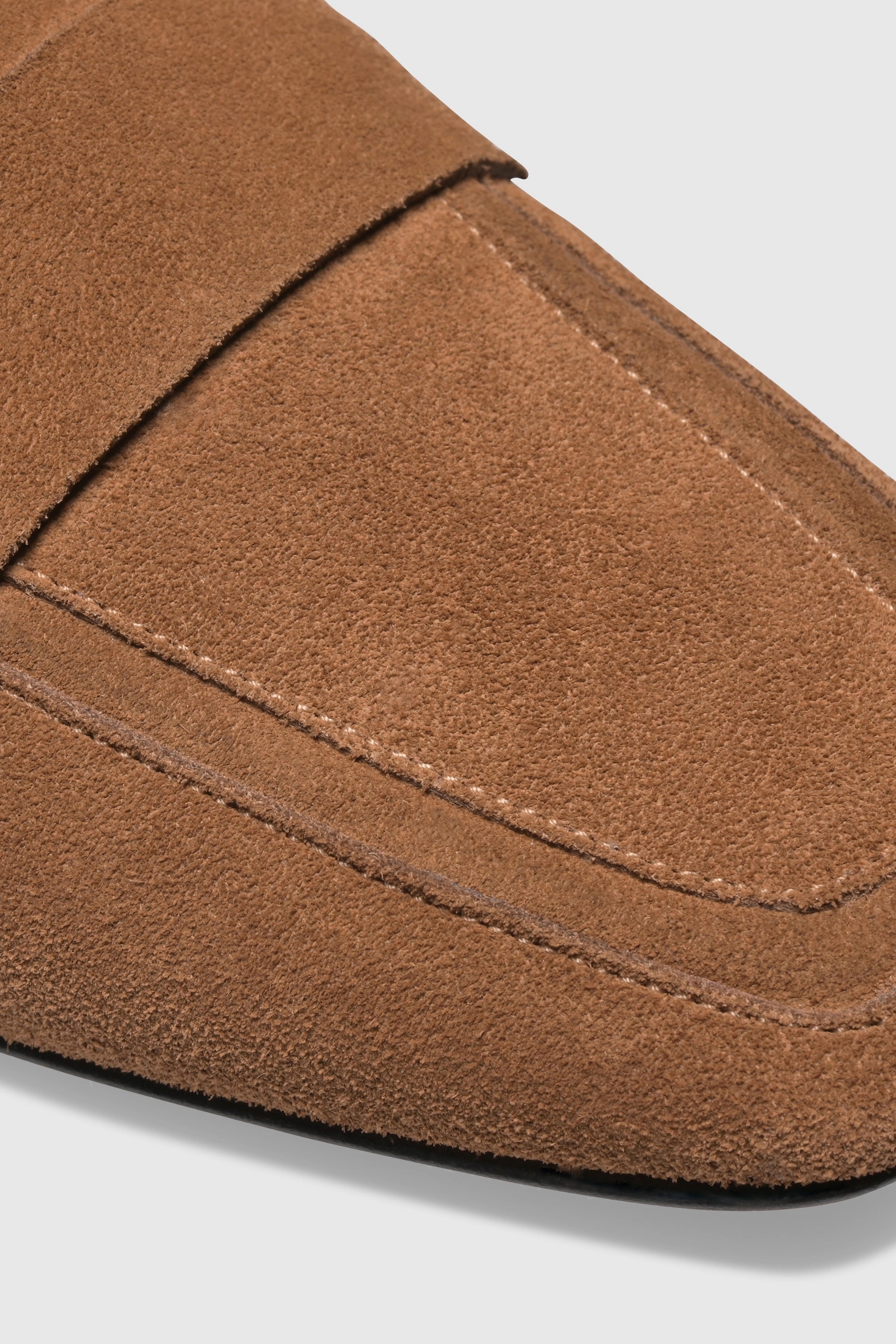 Loafer 9456 Velour Caramel Loafers With Wide Leg Jeans