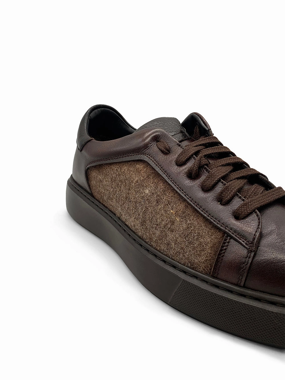 Herrenschuh Madrid - Kalbsleder Braun ( Lammfell Edition ) Sneaker Victoria