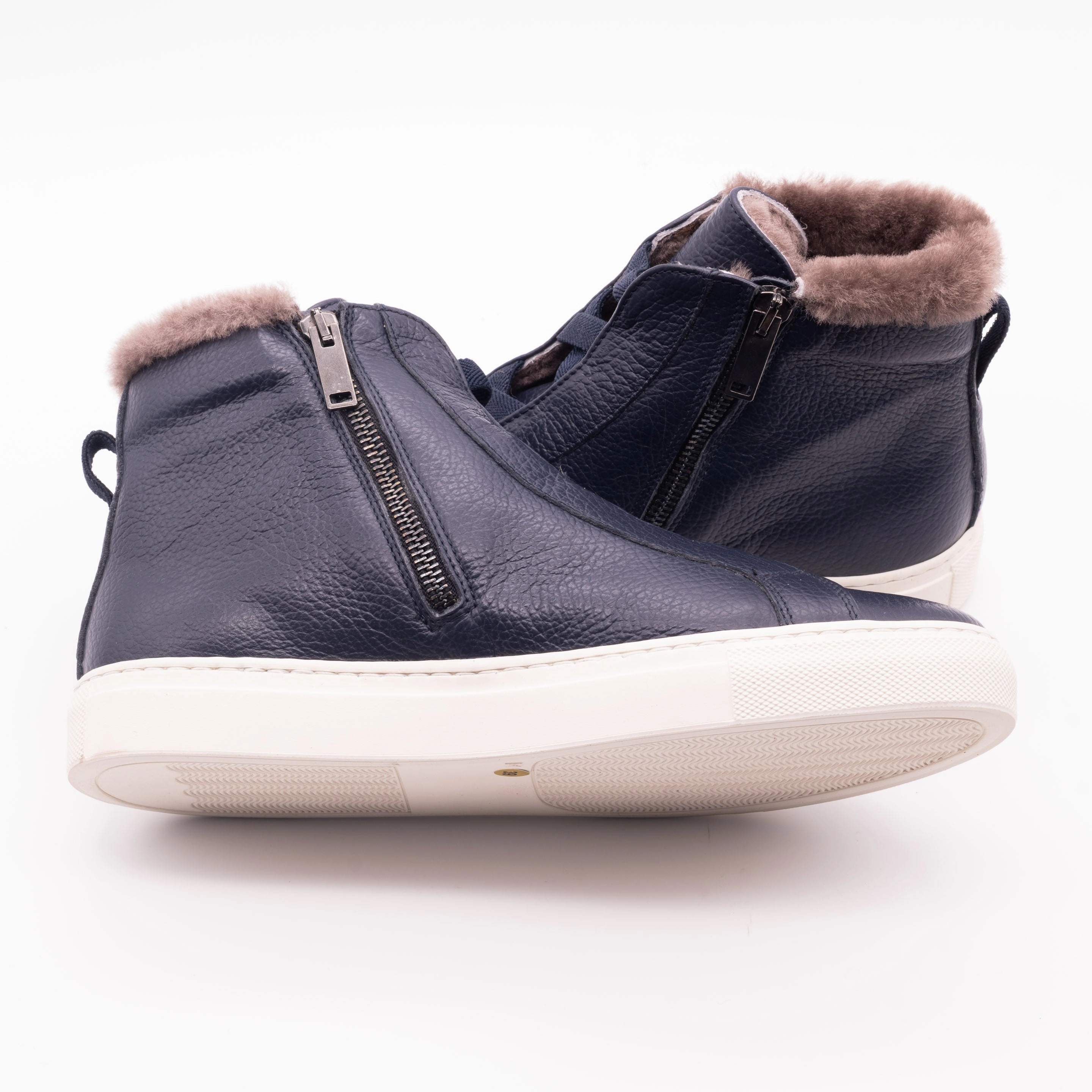 Chukka Boot Vs Chelsea Boot Sneaker Dollaro Navy