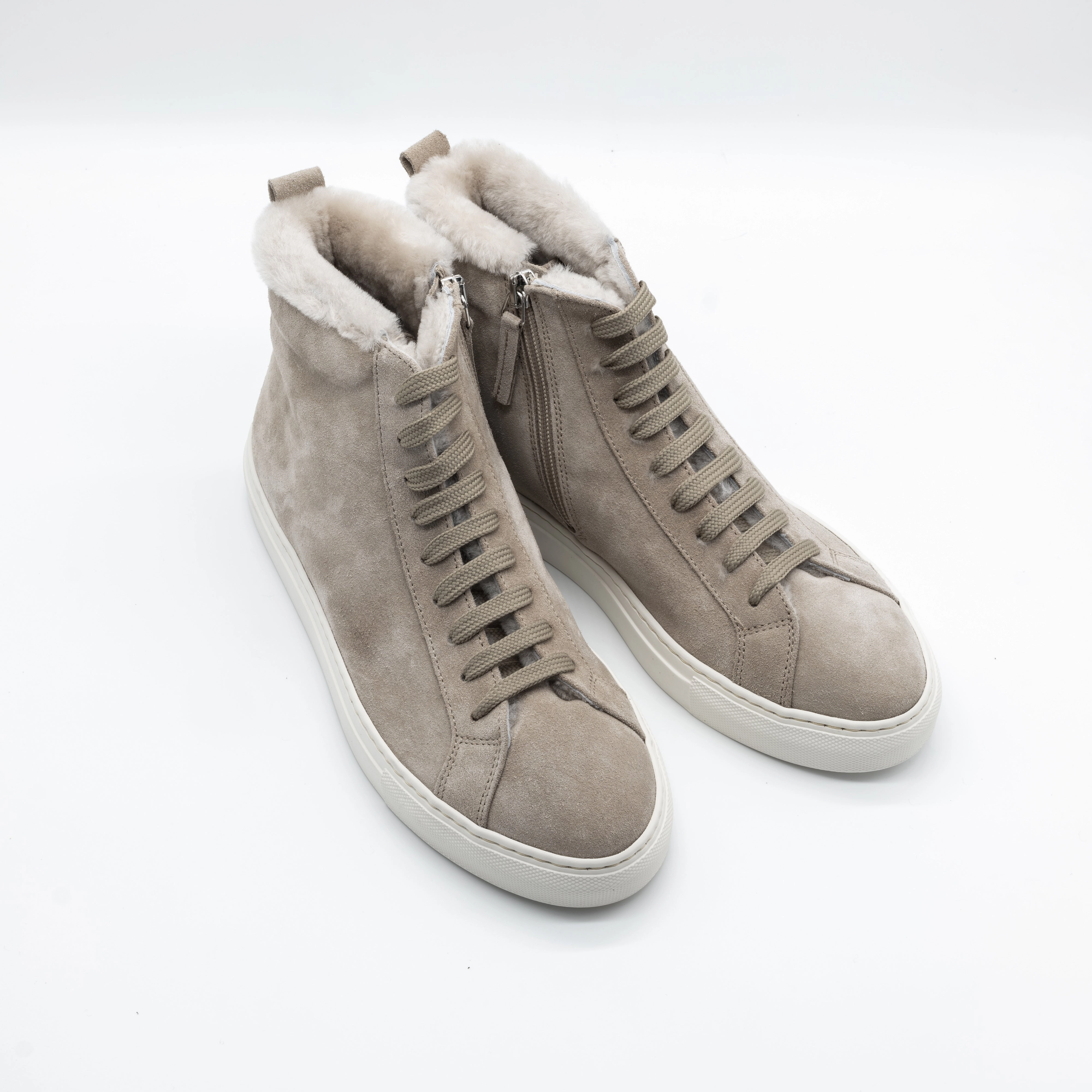 Sneakers Lammfell helles taupe Chelsea Boots Deichmann