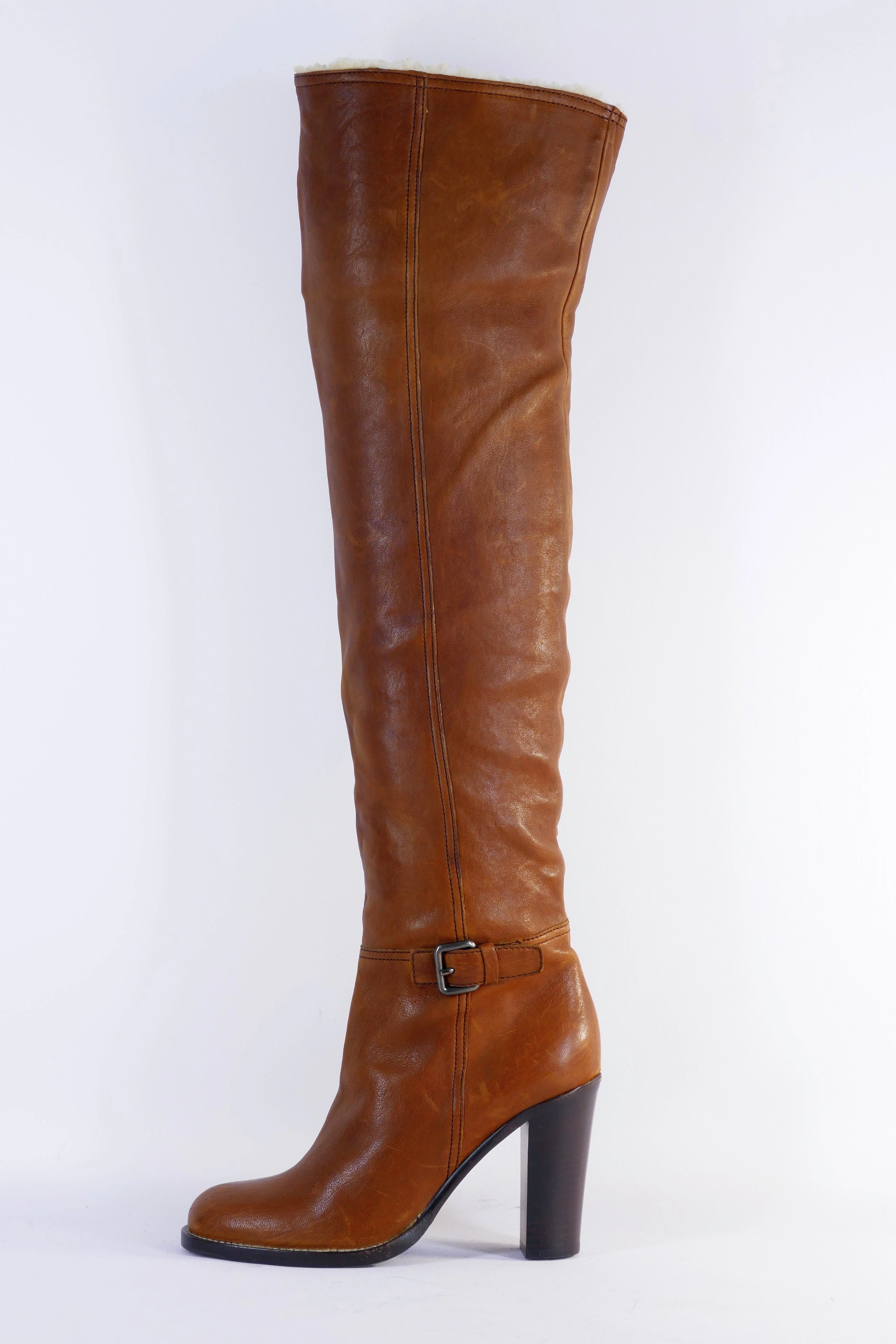 Flache Stiefel Mit Engem Schaft Hohe Stiefel Leder cognac