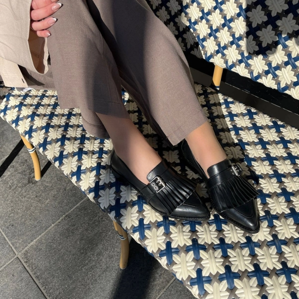 THE MOLLY - BLACK Loafers Size 13