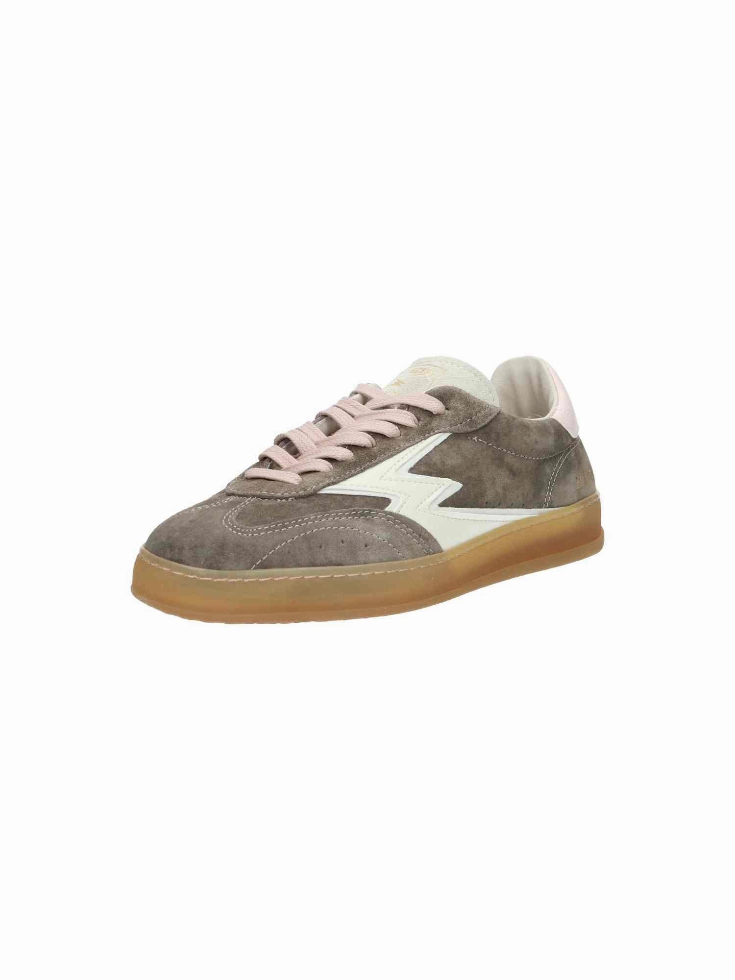 Club Deluxe Off White M Logo Pink Backtab Brair-Root Washed Suede Super Liga Retro Sneaker