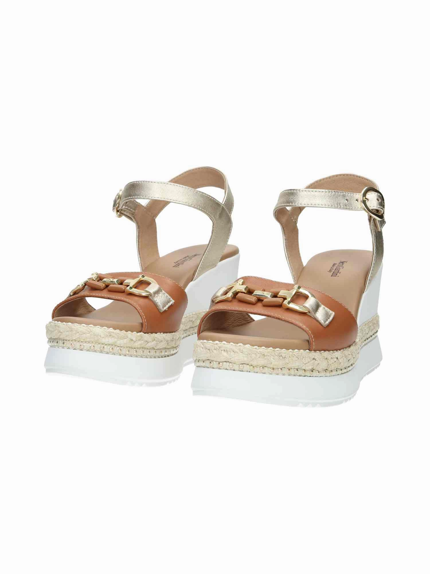 E513552D Armenia Cognac Etoile Miele Pu.Monod.Bagheria 17 Mika Sandalen