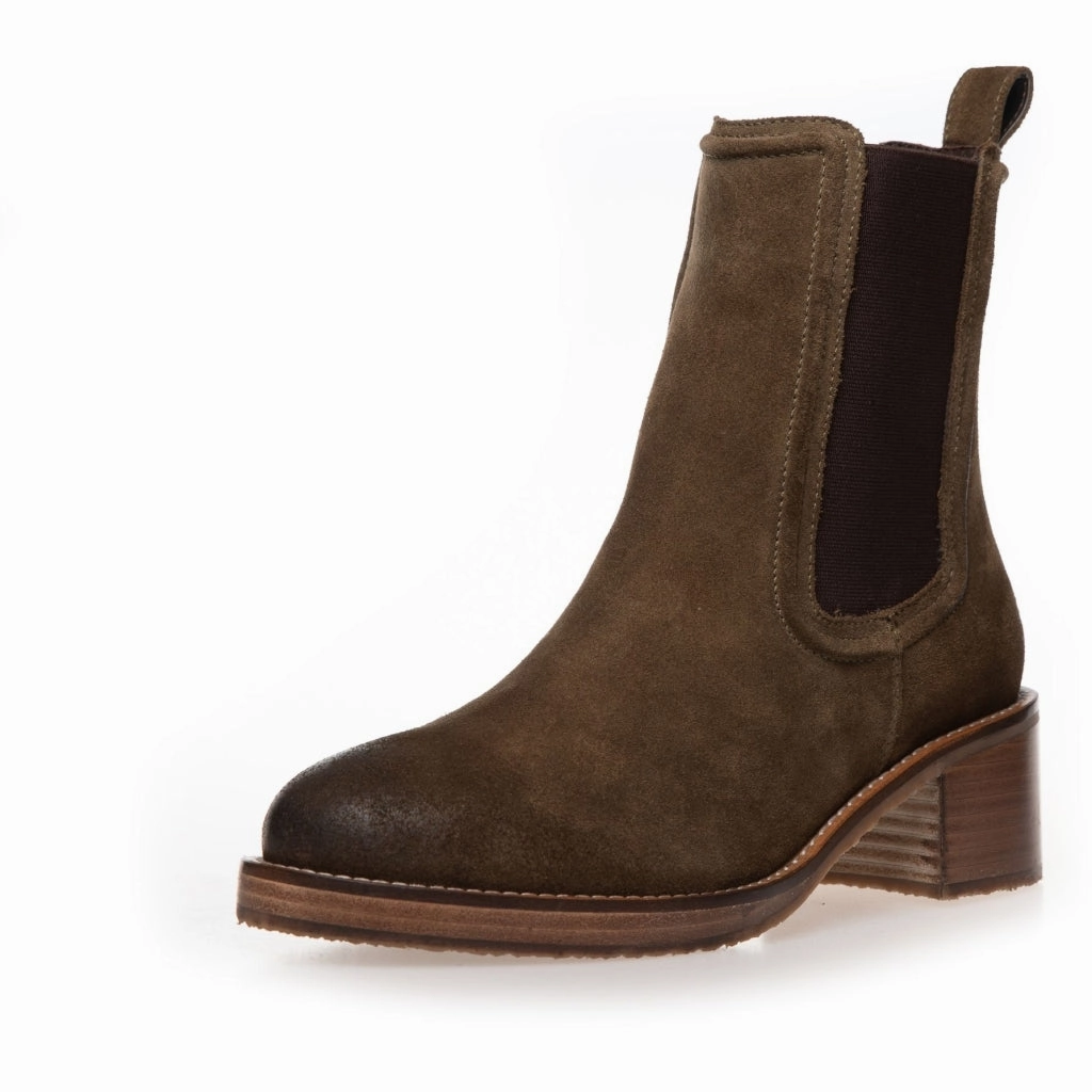 AWARE AND MORE - KHAKI Chelsea Boots Size Down