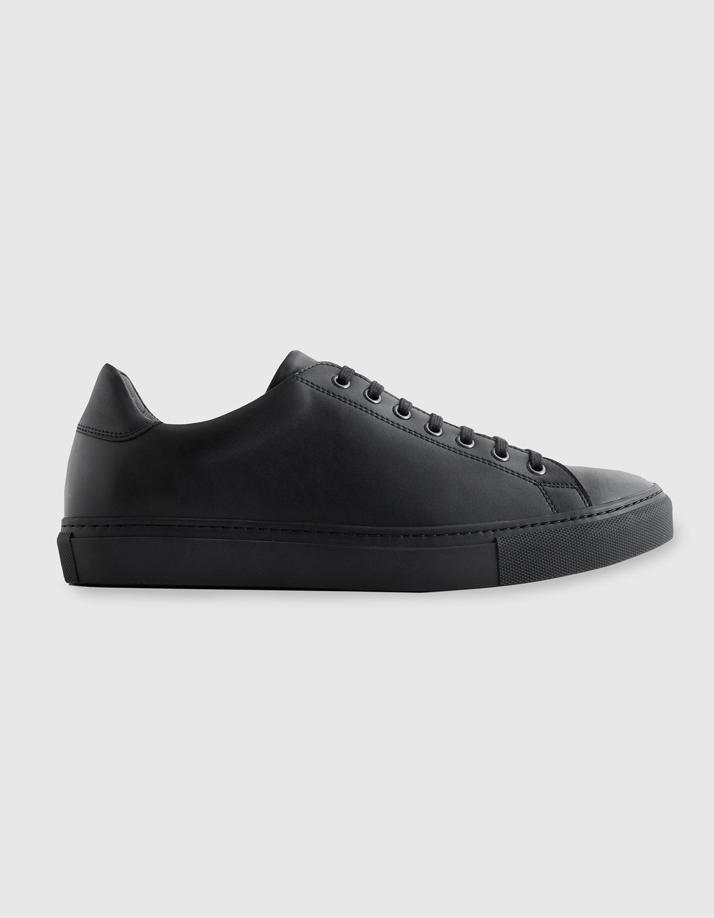 Jimmy Choo Sneaker Sustainable Sneaker Schwarz. Triest V-EDITION