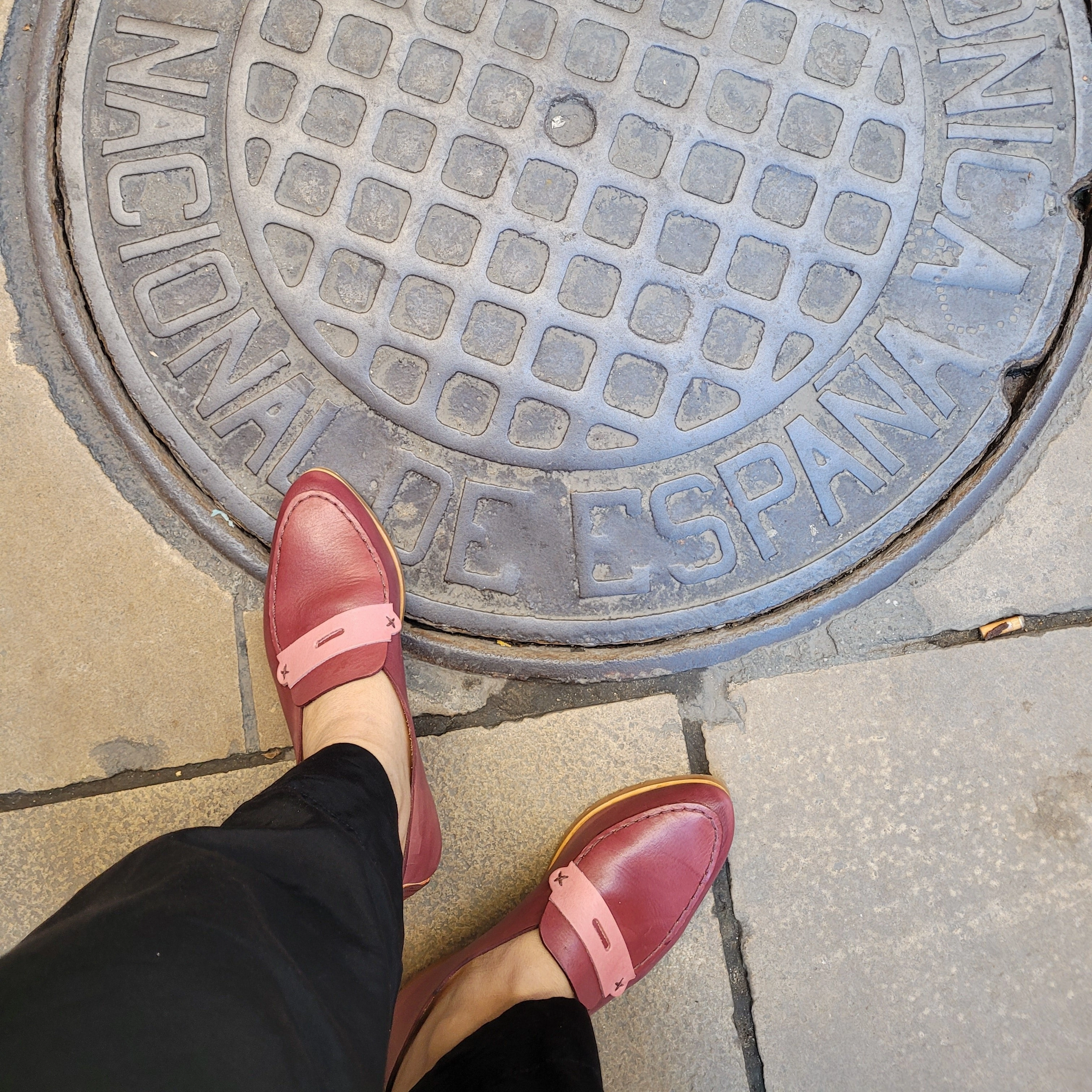 THE PENNY. BB CLARET W CIPRIA MASK AND BROWN THREAD, EDGE INKED. 2CM Hardi Loafers