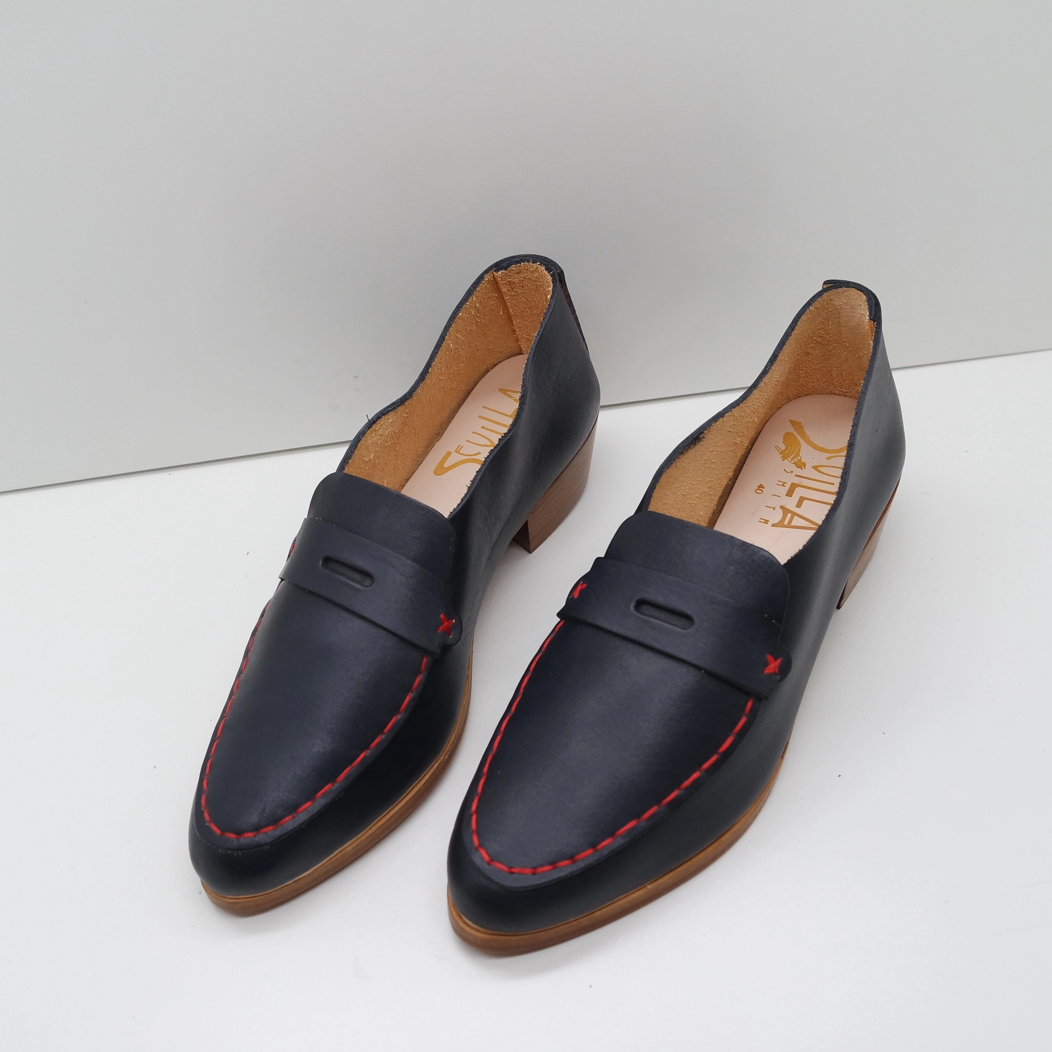 Brand Loafers THE PENNY. BB NORI. NORI LAKE. NORI MASK. RED THREAD. EDGE INKED. 2CM