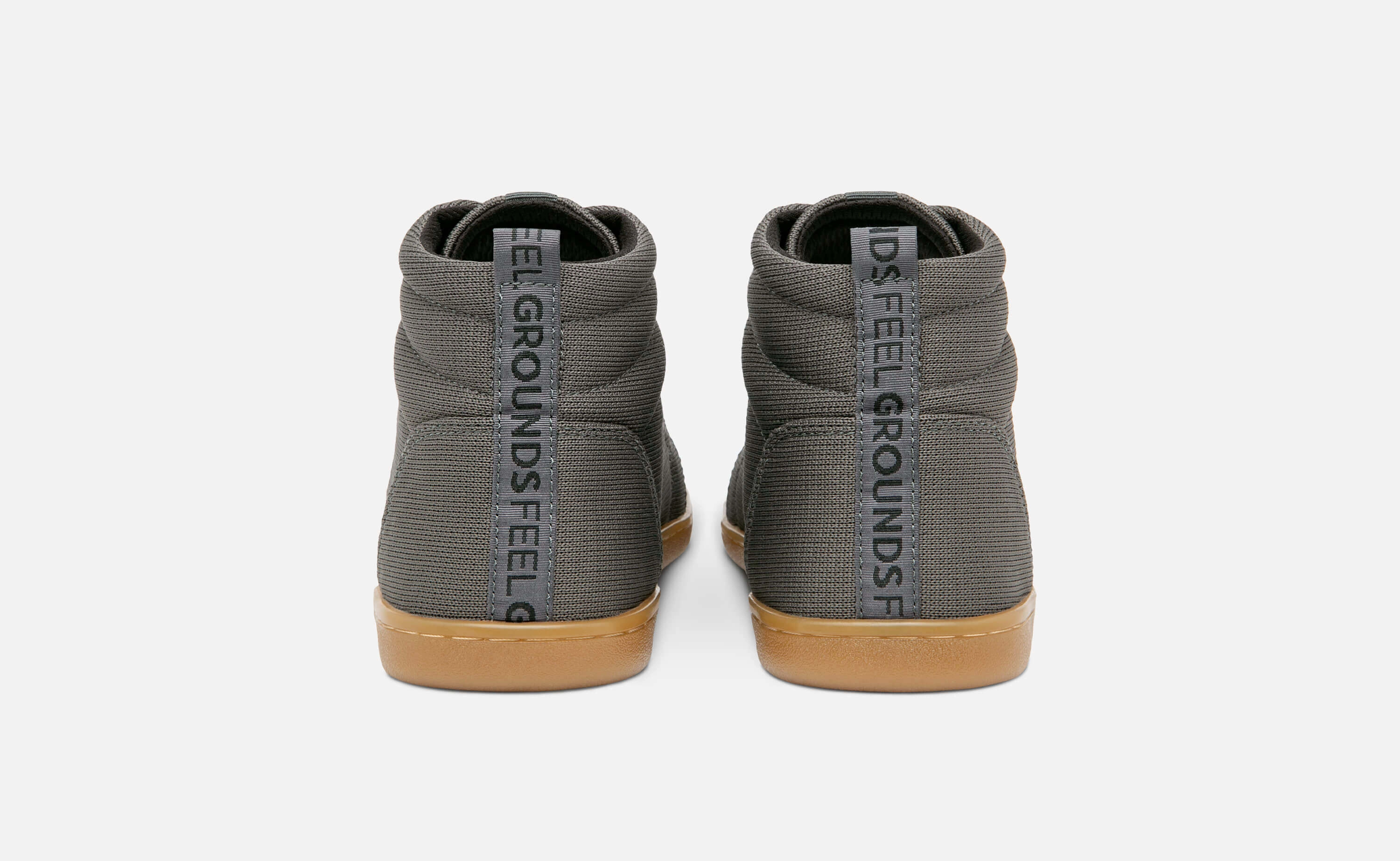 Highrise Knit - Gum Graphite Strumpfhose Und Sneaker