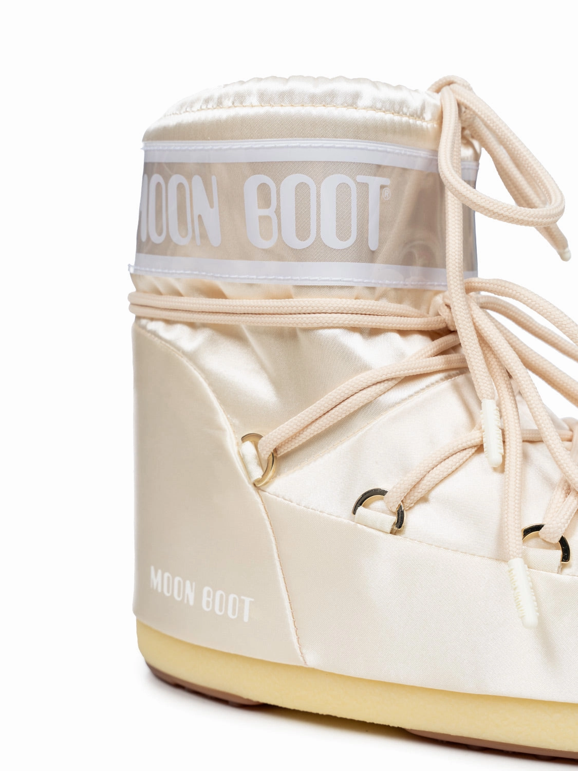 Icon Low Pearly in Ivory Winterstiefel Aus Leder