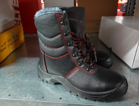 Webpelz-Winterschnrstiefel leicht l- und surebestndig EN ISO 20345 S3 Rindleder Superfit Winterstiefel 23